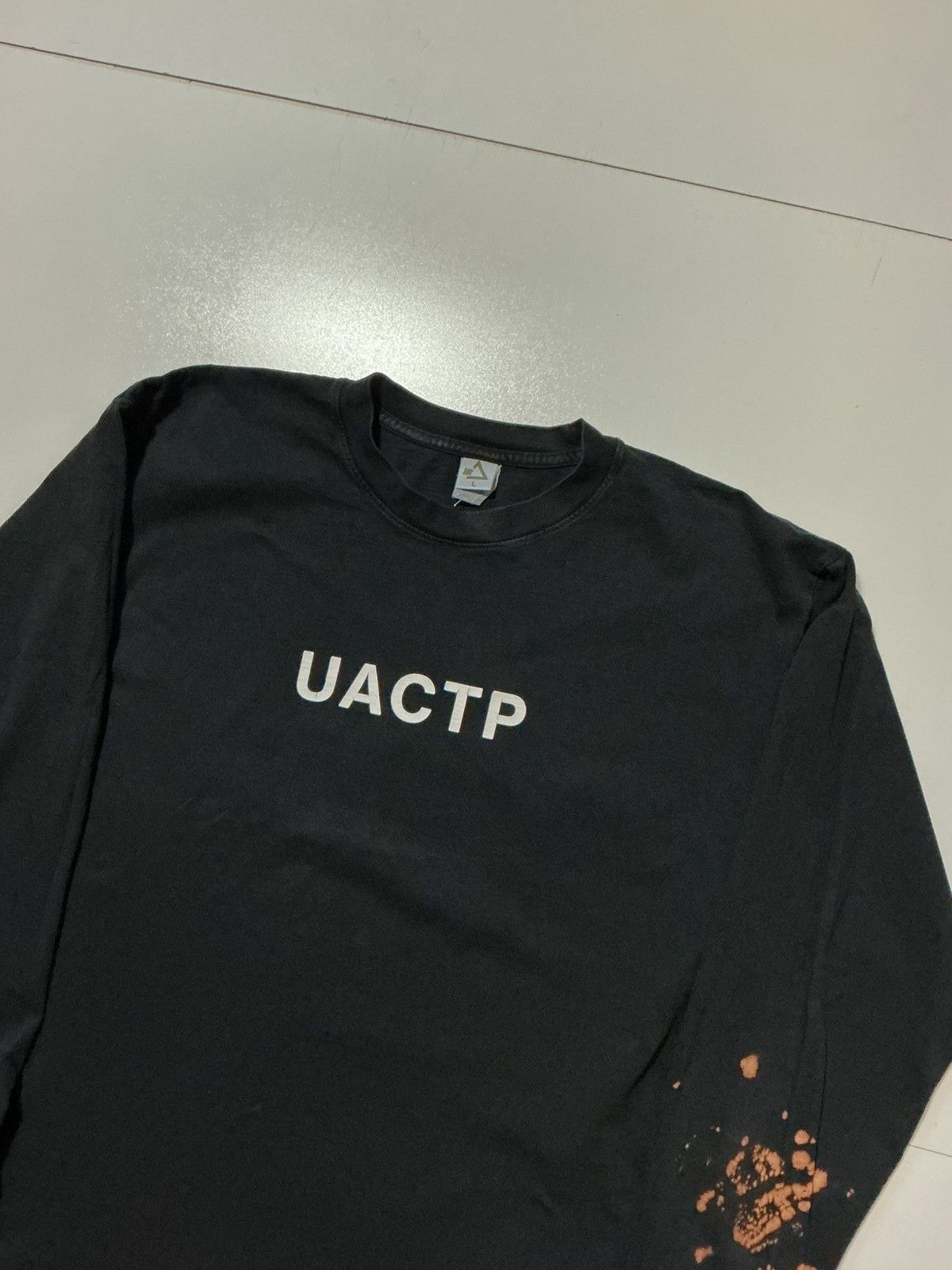 Undefeated Undefeated X UACTP Athletic Club Fitness Graphic L/S T-Shirt Size US L / EU 52-54 / 3 - 4 Thumbnail