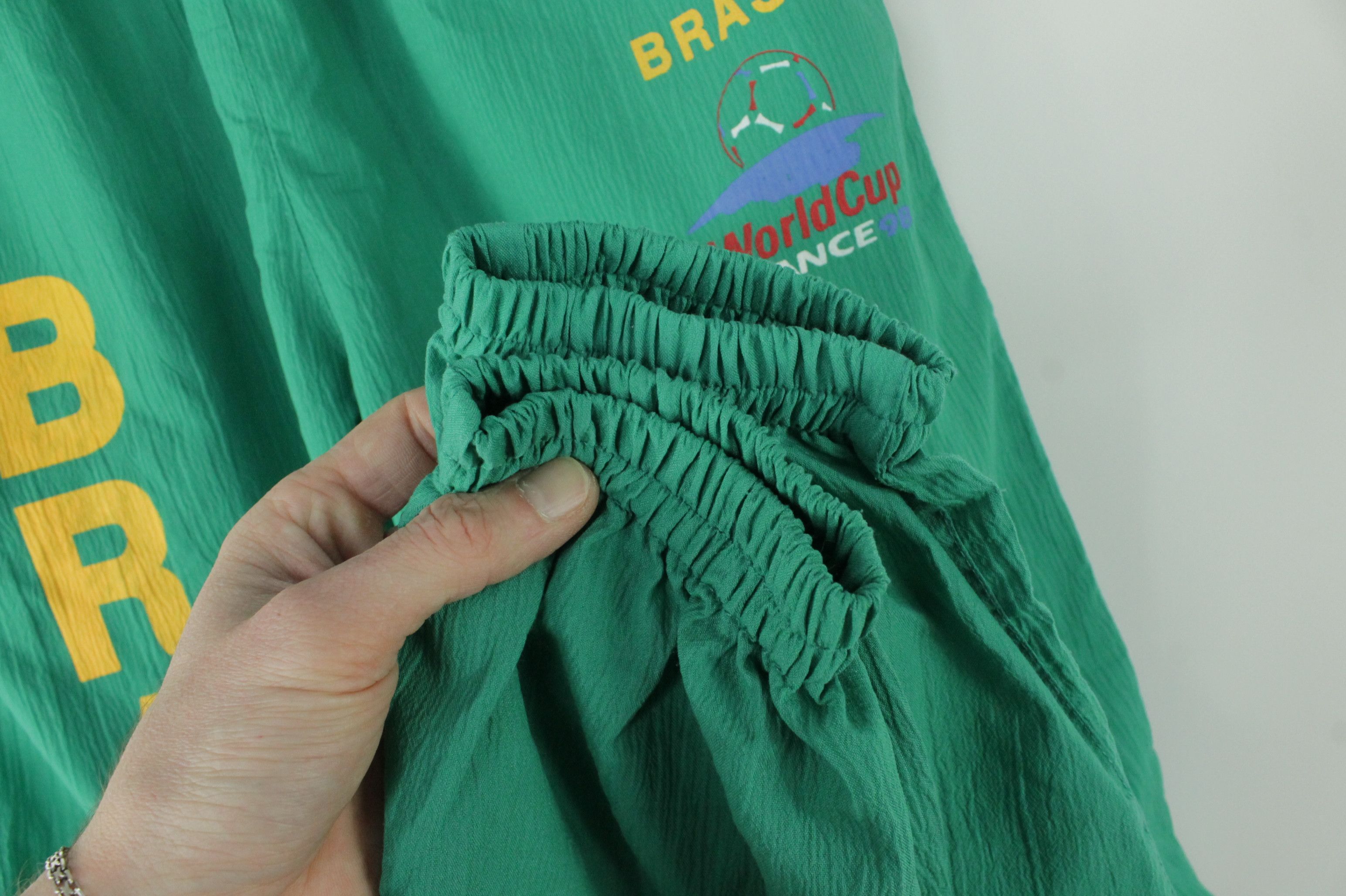 Vintage Vintage Brazil Football Team World Cup 1998 France Tracksuit Size US XL / EU 56 / 4 - 14 Thumbnail