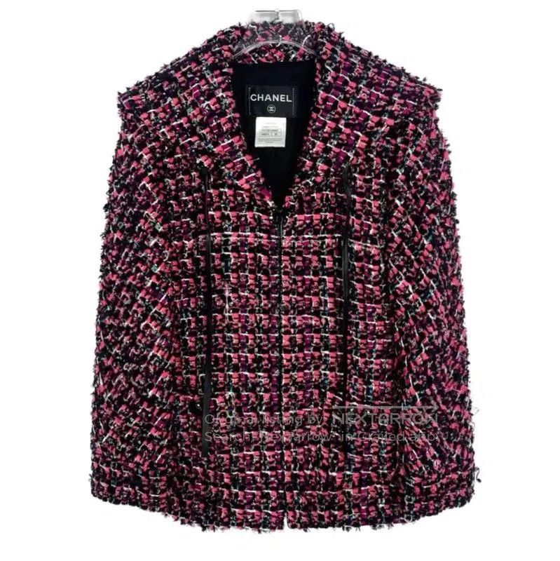 Chanel Chanel Color-Block Nylon Women's Jacket . Size XS / US 0-2 / IT 36-38 - 1 Thumbnail