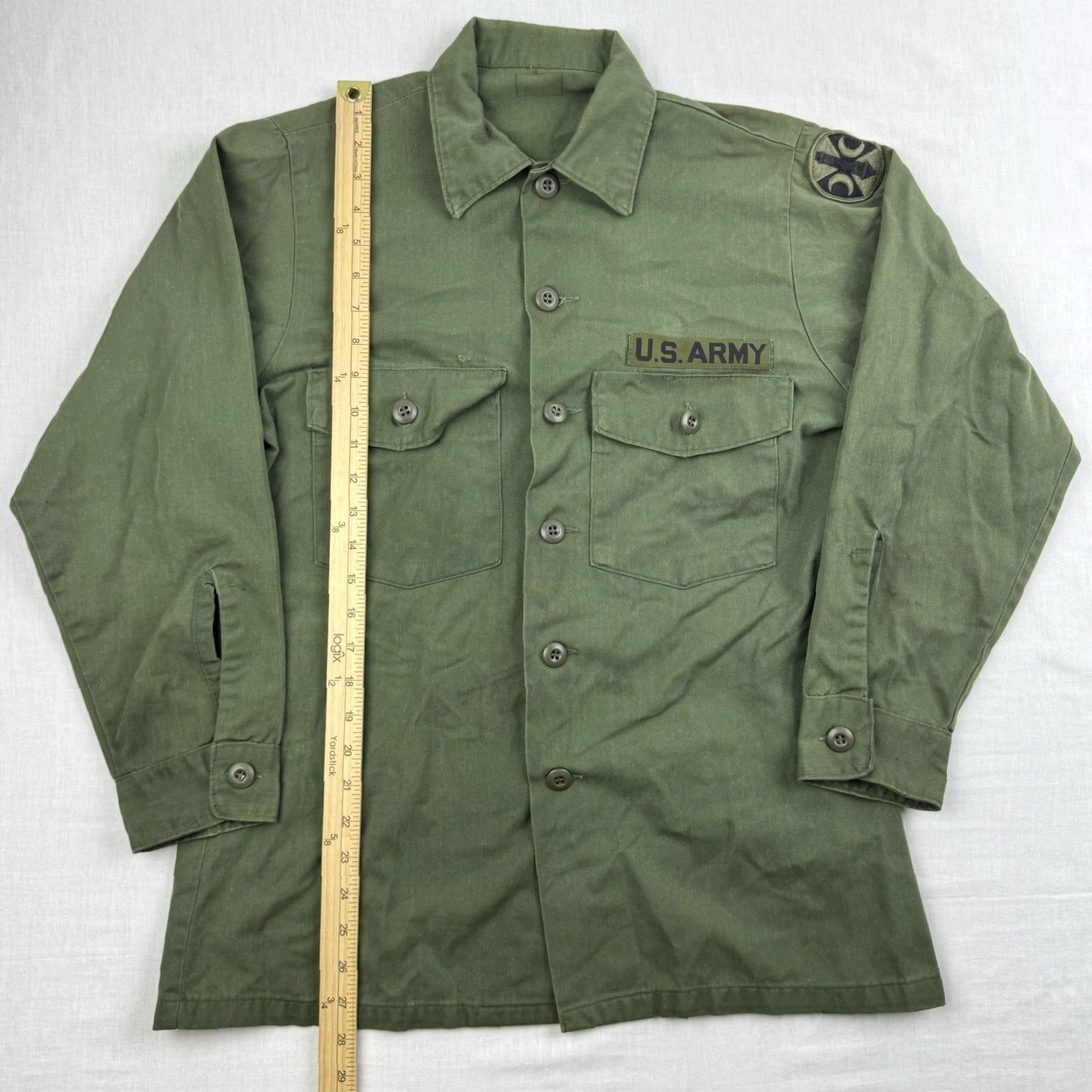 Vintage VINTAGE Army Shirt Adult M Green 1960s Button-Up US Army Military 60s Shirt Mens Regular Long Sleeve Collared Button Up Green Army Shirt Size US M / EU 48-50 / 2 - 7 Thumbnail
