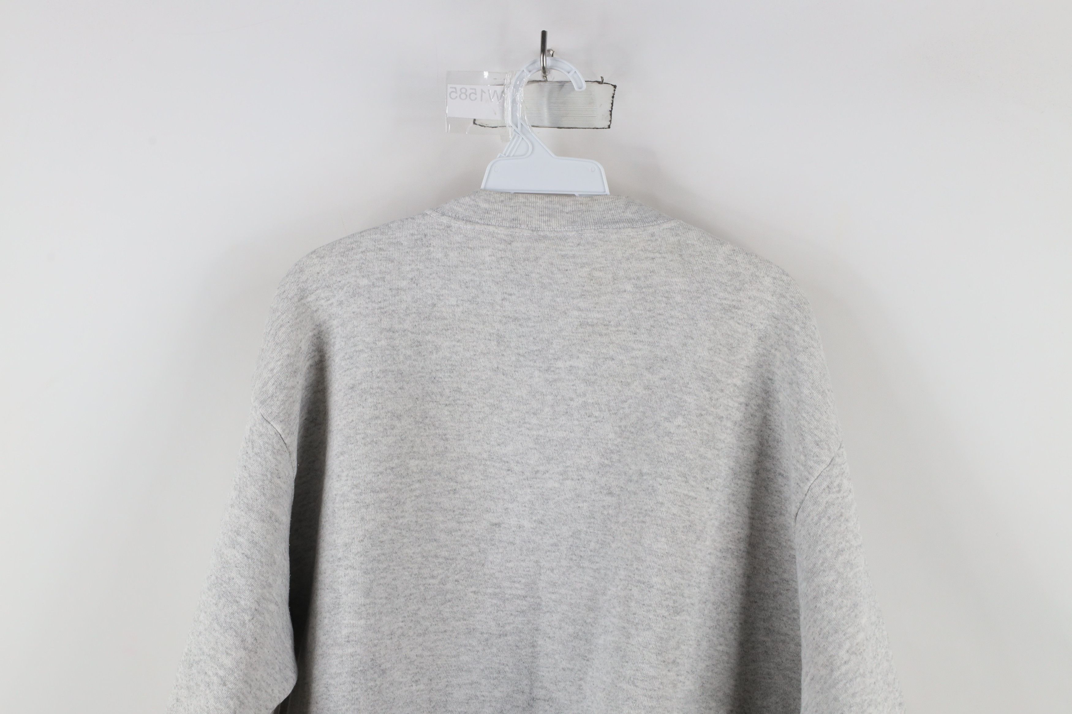Vintage Vintage 90s Streetwear Brush Wolf Crewneck Sweatshirt Gray Size US L / EU 52-54 / 3 - 7 Thumbnail