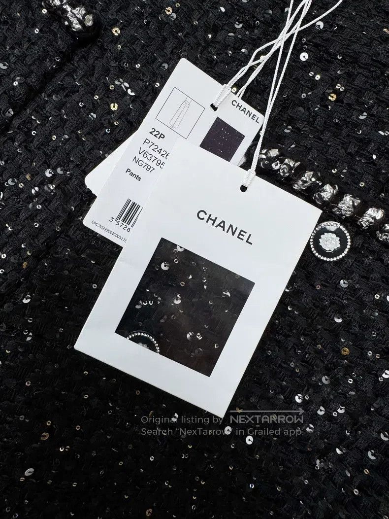 Chanel Chanel 22P popular black full of stars embroidery sequins Size 42" / US 20 - 5 Thumbnail