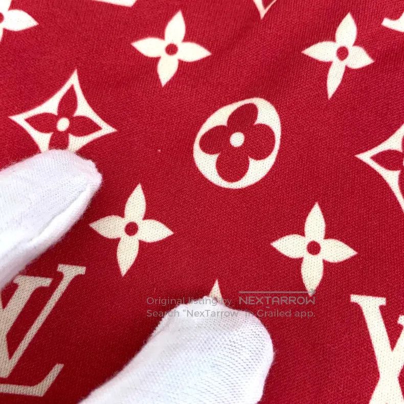 Louis Vuitton Louis Vuitton 23 red logo presbyopic full print cotton rou Size US M / EU 48-50 / 2 - 9 Thumbnail