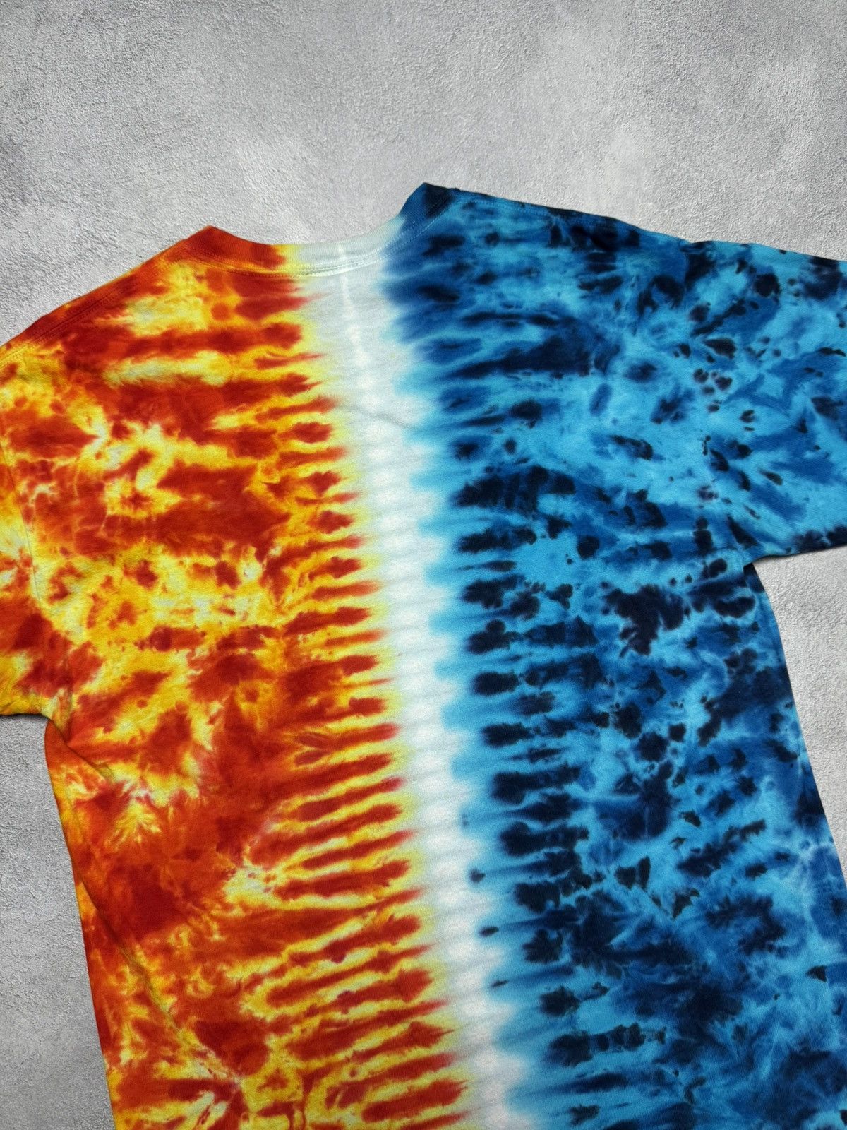Gildan Disney Parks 2013 Over Printed T-Shirt Tie Dye Gildan Size US L / EU 52-54 / 3 - 10 Thumbnail