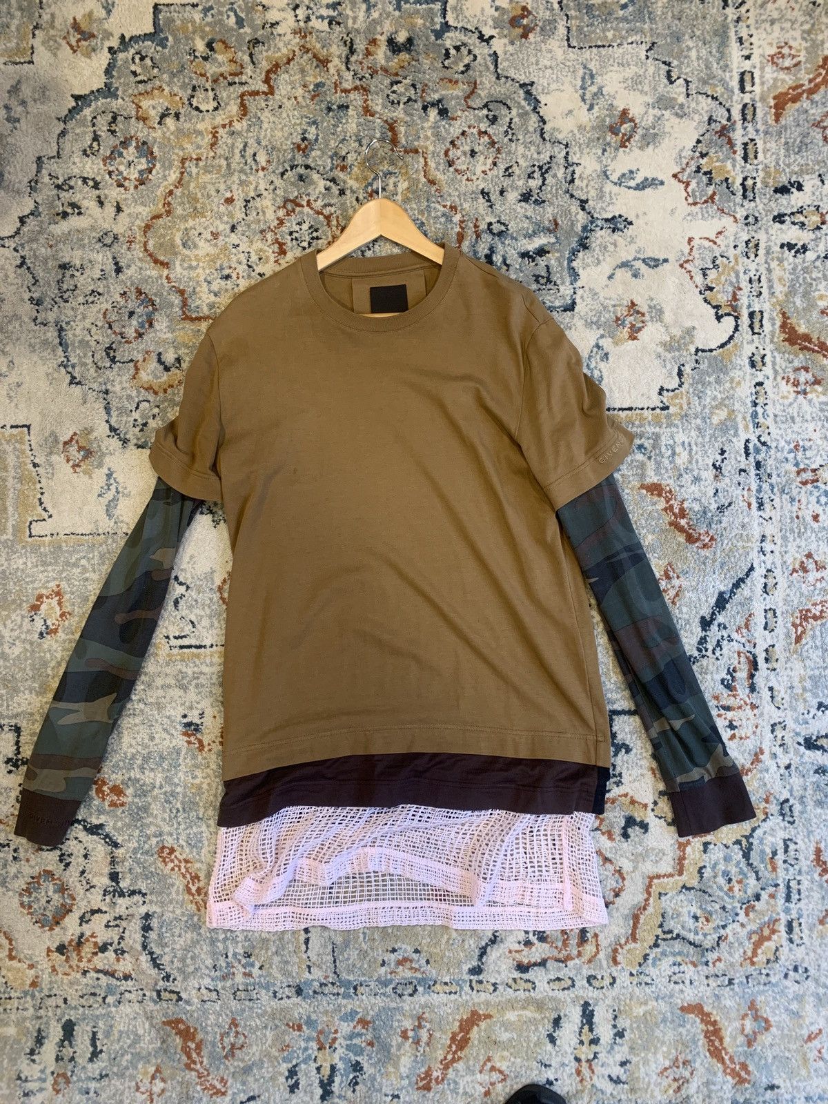 Givenchy Givenchy Brown Camo Triple Layer Longsleeve Size Medium Size US M / EU 48-50 / 2 - 1 Thumbnail