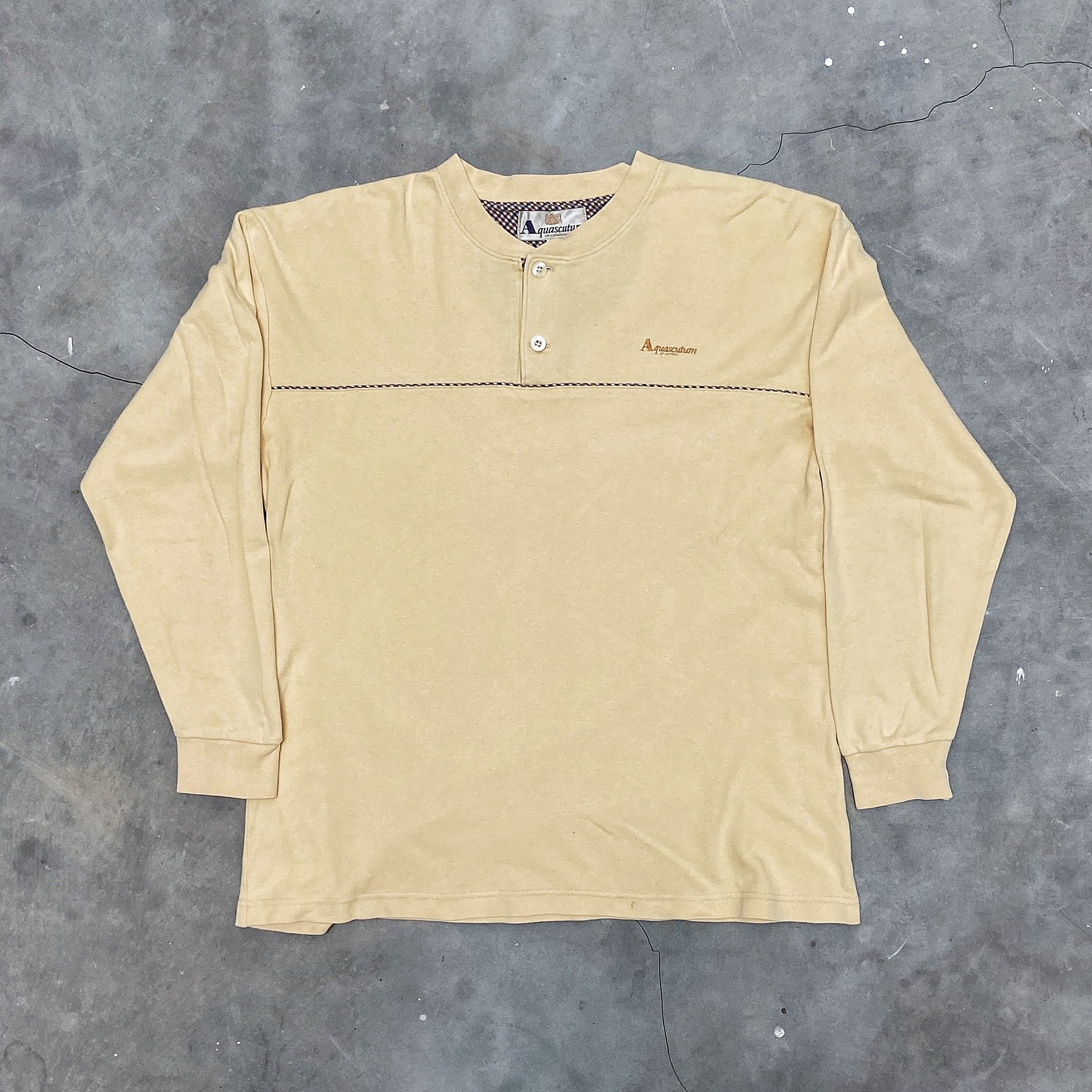 Aquascutum Aquascutum Beige Long Sleeve Tees T Shirt Size US S / EU 44-46 / 1 - 1 Thumbnail