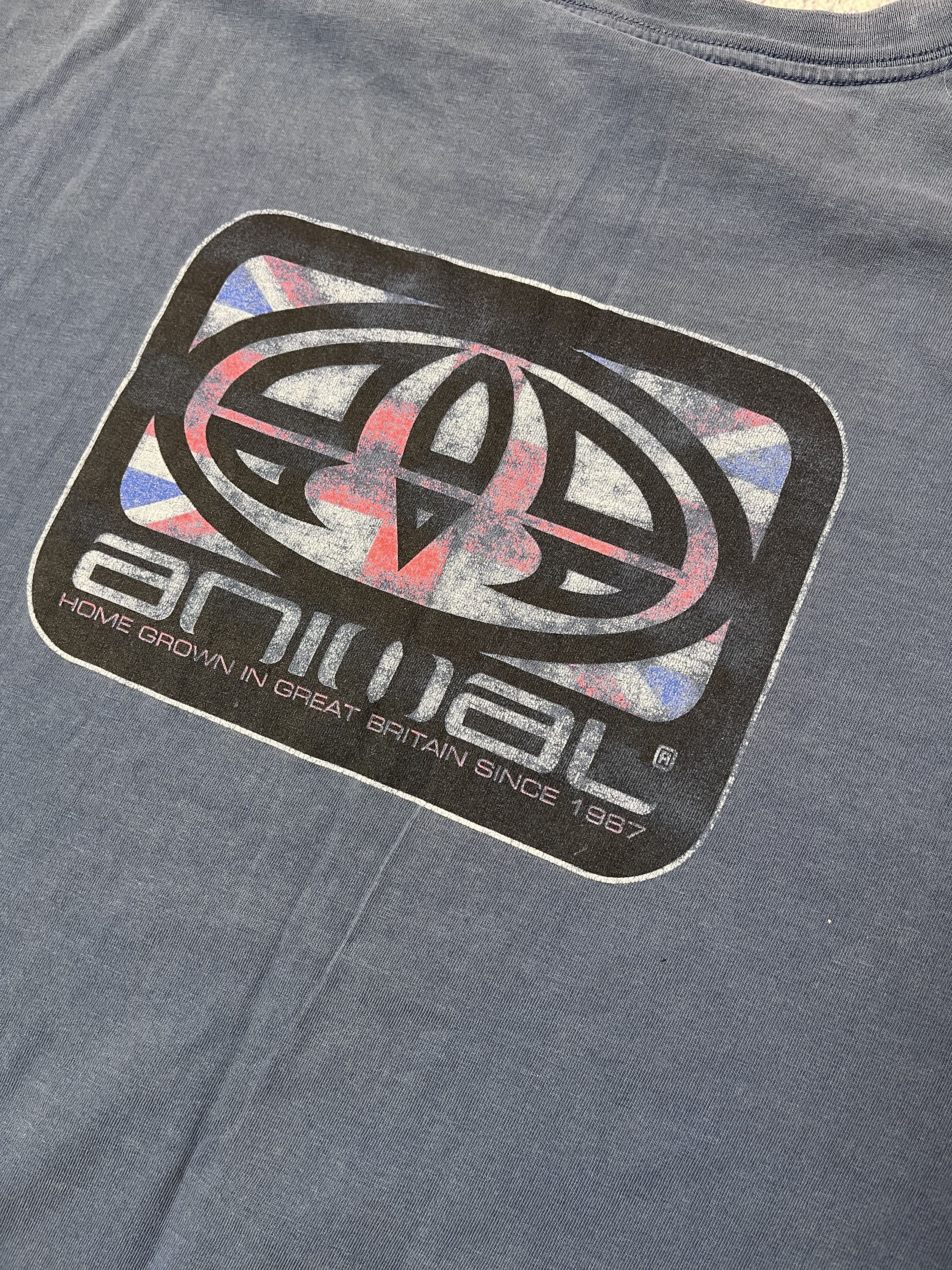 Japanese Brand Vintage t-shirt merch Animal 1987s size Xl Size US XL / EU 56 / 4 - 19 Thumbnail