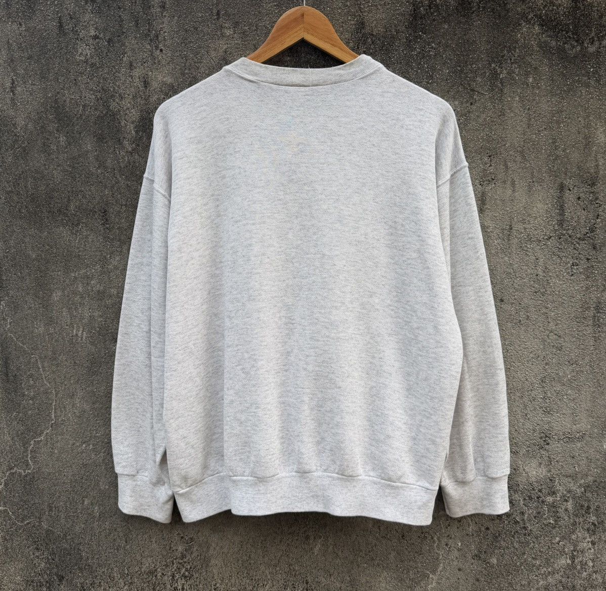 Vintage Vintage 90s Bugs Bunny Los Angeles Skate Crewneck Size US M / EU 48-50 / 2 - 5 Thumbnail
