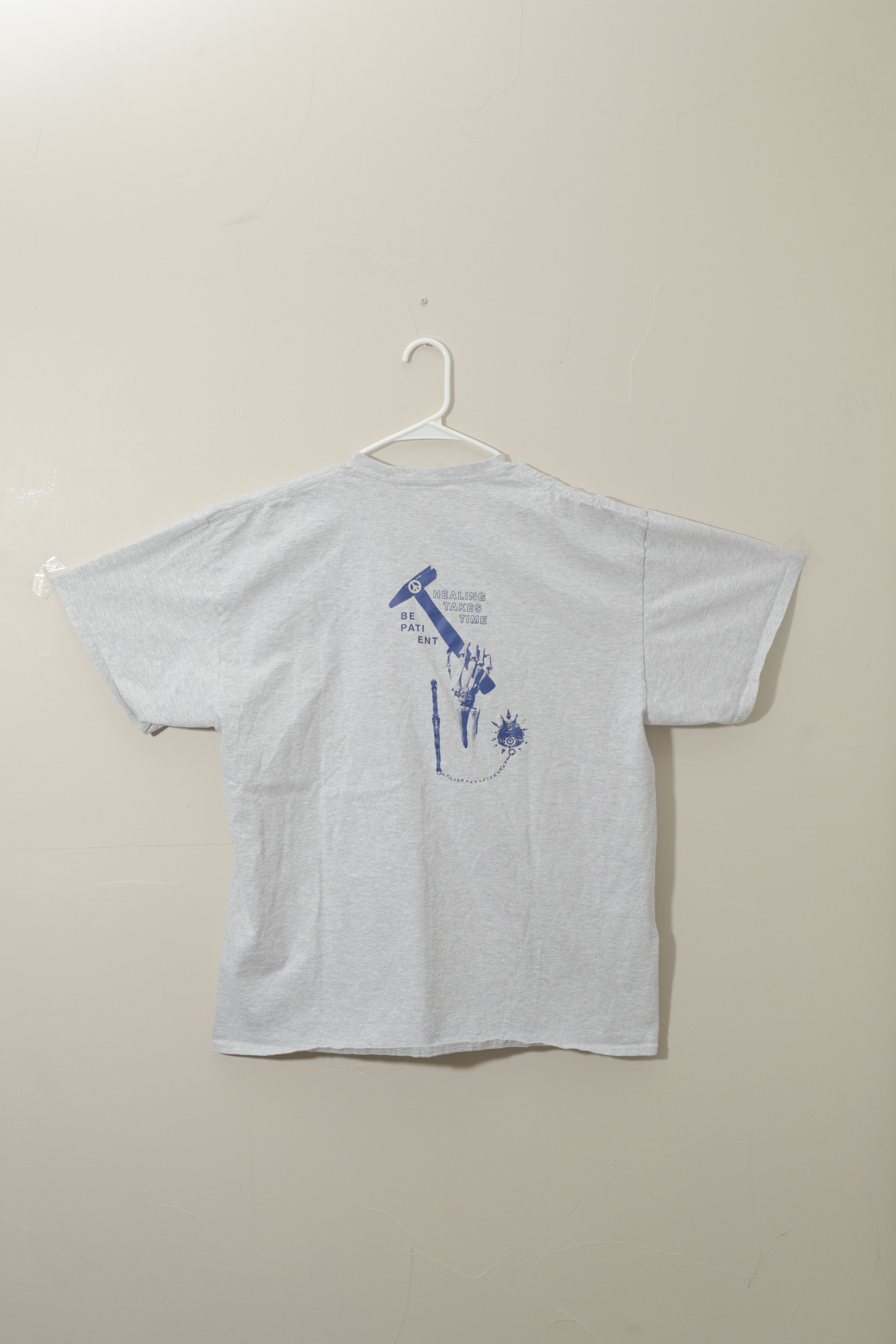 Other Douleur (Pain) Healing Takes Time Graphic Tee (Large) Size US L / EU 52-54 / 3 - 2 Thumbnail