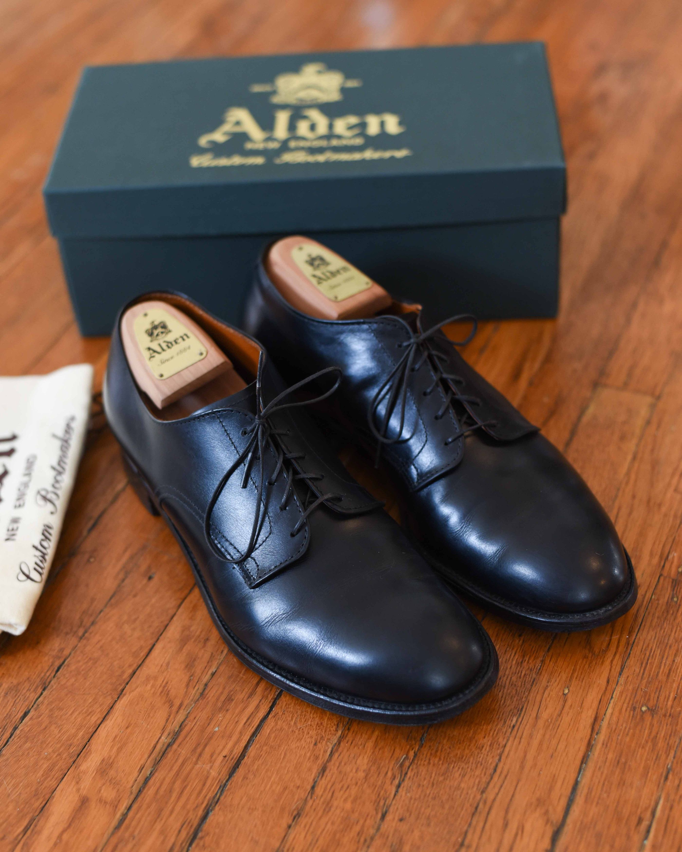 Alden Alden Modified Last Derby 53517 Size 10 D B/D Black Calf Size US 10 / EU 43 - 1 Thumbnail
