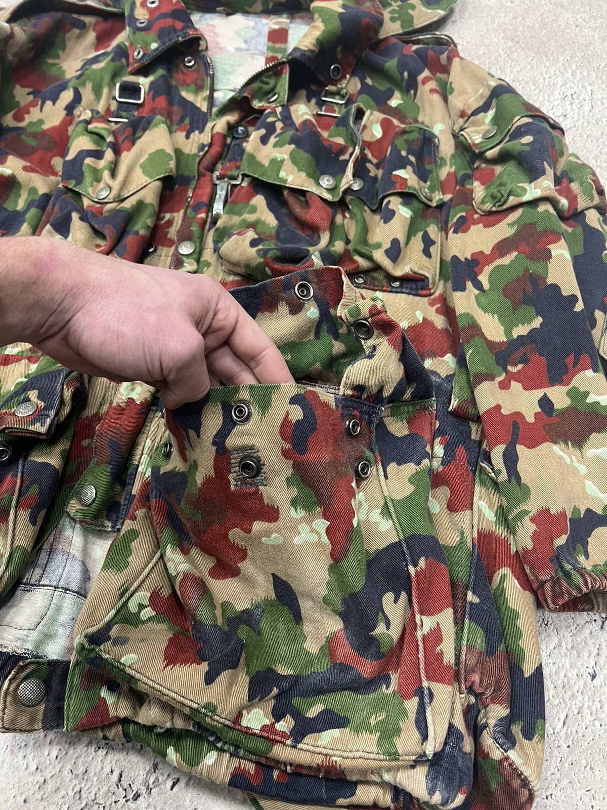 Vintage Vintage Swiss Army Military M70 Alpenflage Field Jacket Size US M / EU 48-50 / 2 - 5 Thumbnail