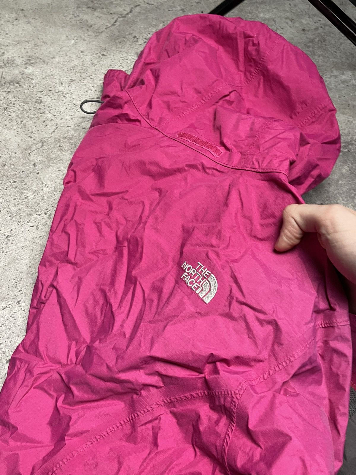 The North Face Vintage The North Face Hyvent Waterproof Jacket Y2K XL Size XL / US 12-14 / IT 48-50 - 9 Thumbnail