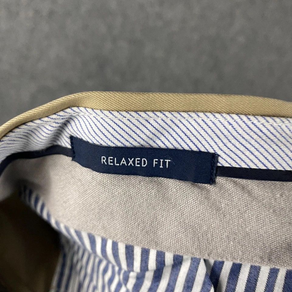 Gap Gap Khakis Pants Men's 34x30 Relaxed Fit Tailored Cotton Size US 34 / EU 50 - 8 Thumbnail