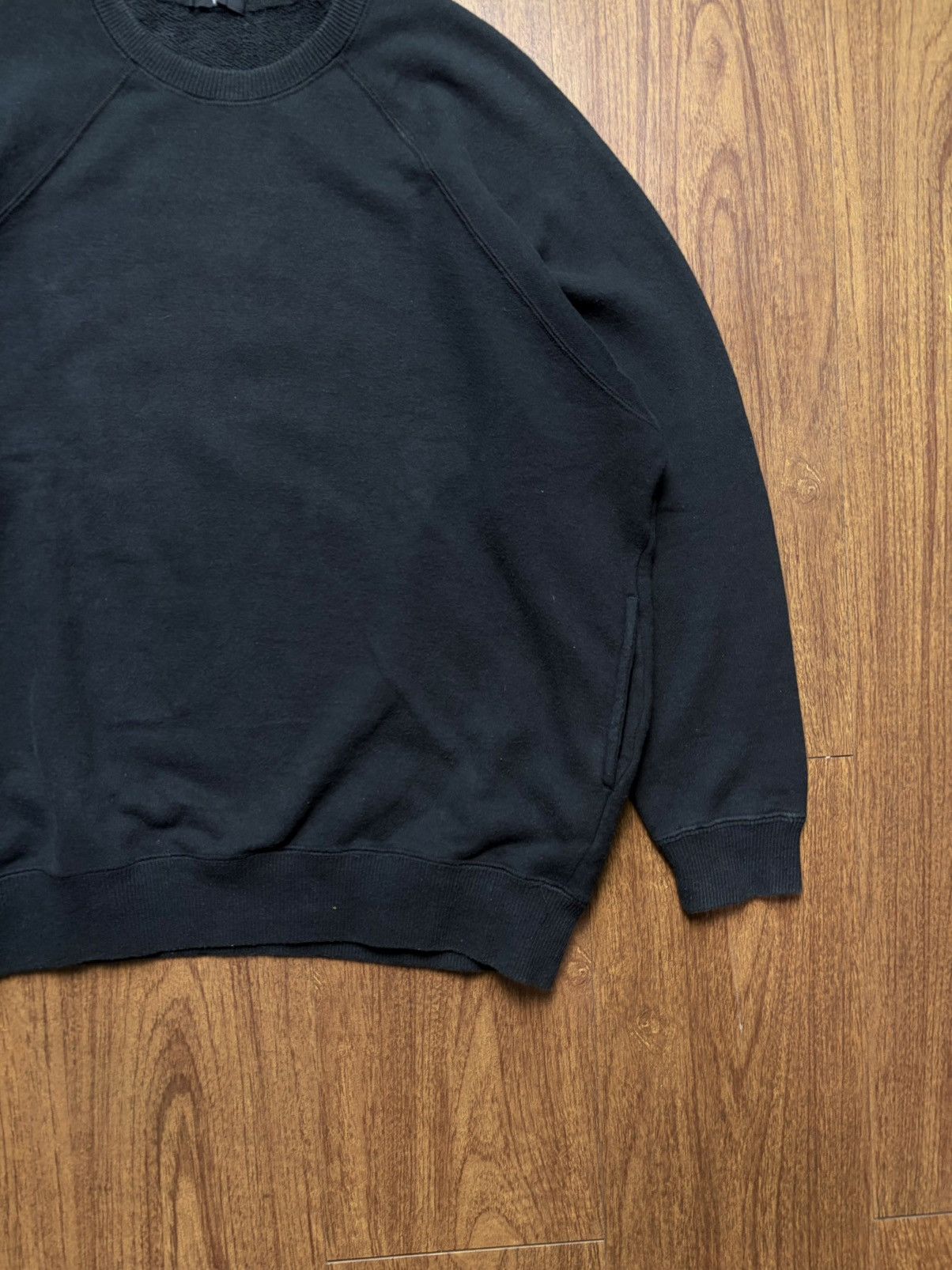 Yohji Yamamoto FREE TAX ! Vintage Yohji Yamamoto Y’S Back Logo Crewneck Size US M / EU 48-50 / 2 - 6 Thumbnail