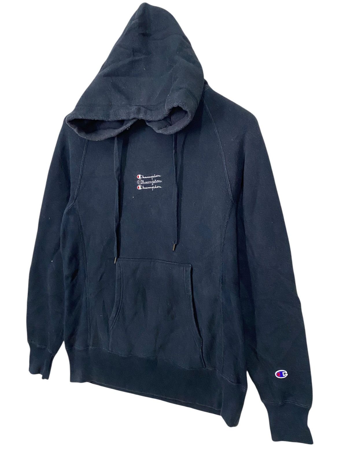 Champion × Japanese Brand × Vintage Vintage champion reverse center logo hoodie pullover size m Size US M / EU 48-50 / 2 - 3 Thumbnail