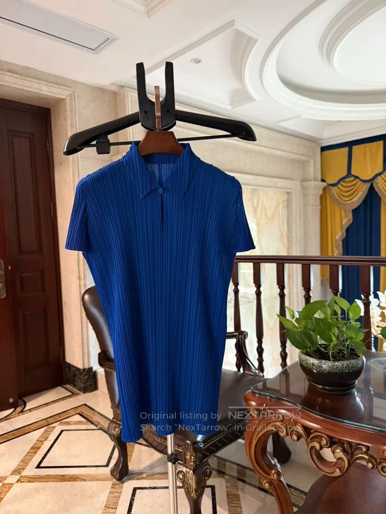 Issey Miyake Issey Miyake Sapphire Blue Short Sleeve Top Size XXL / US 16-18 / IT 52-54 - 2 Thumbnail