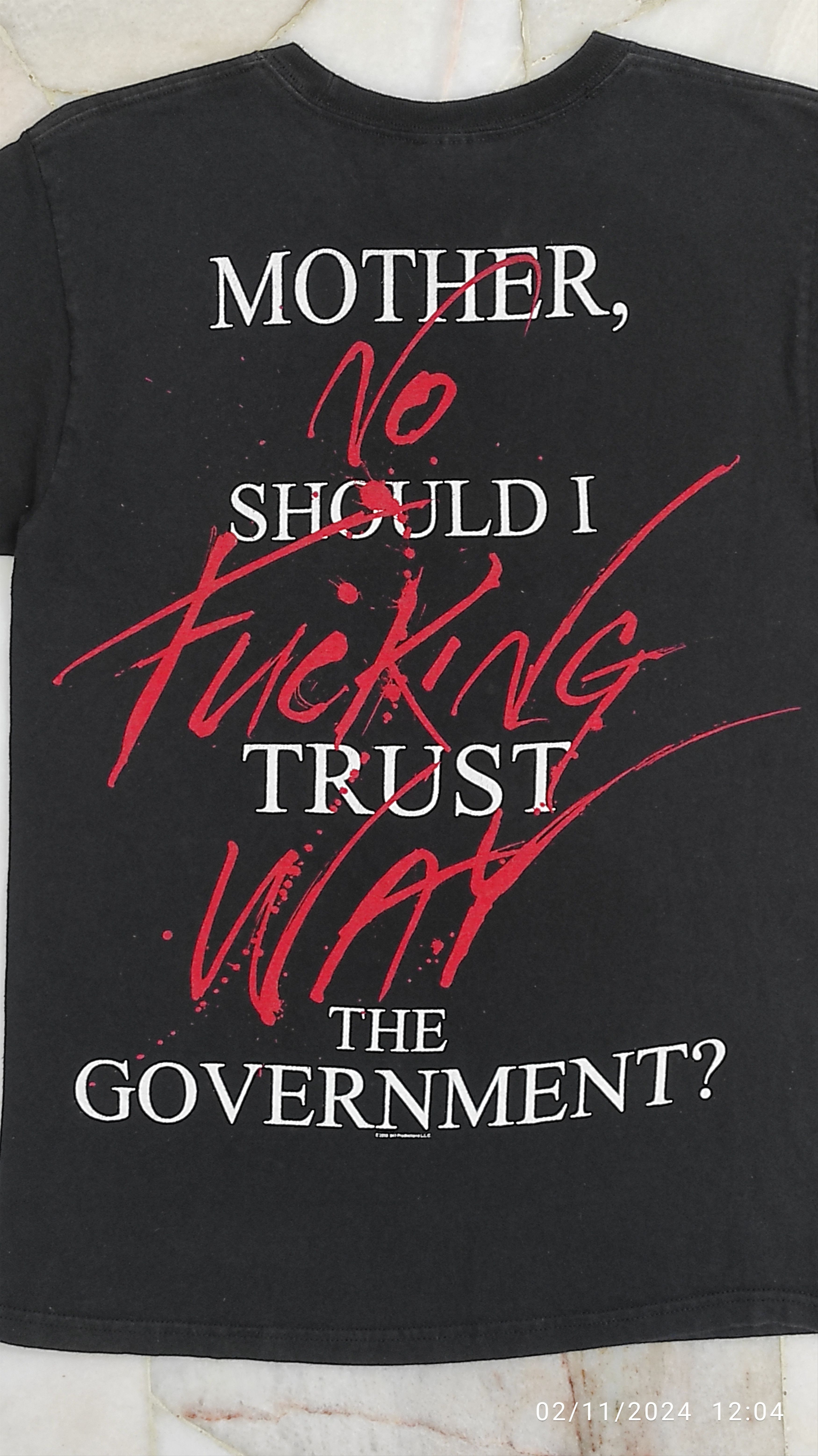 Band Tees Rare! 2010 Pink Floyd Roger Waters Tour Tee Graphic Size US S / EU 44-46 / 1 - 7 Thumbnail