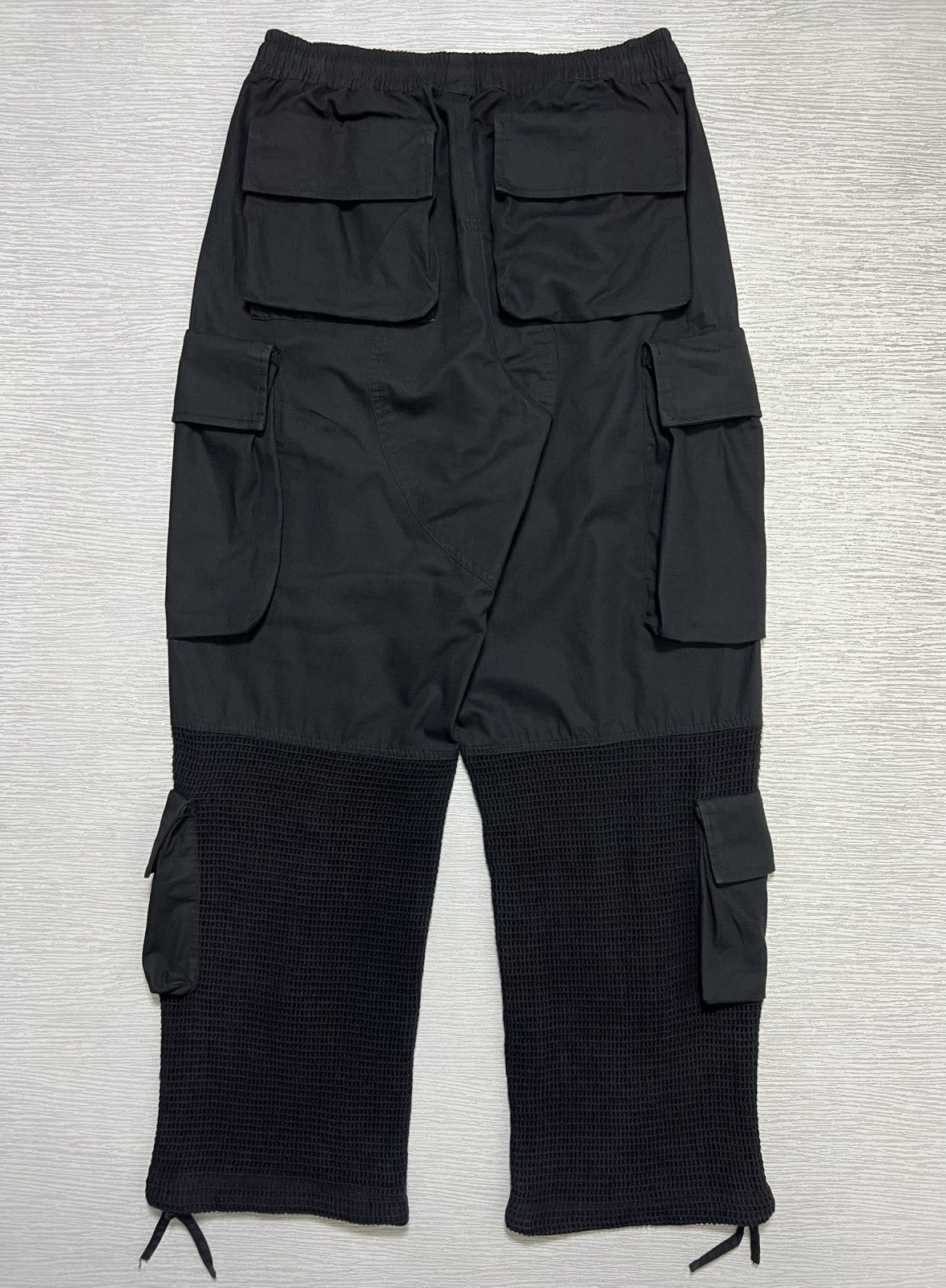 Givenchy Givenchy - Mesh Panel Multi-Pocket Cargo Pants Size US 30 / EU 46 - 3 Thumbnail