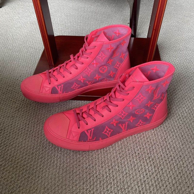 Louis Vuitton Louis Vuitton Tattoo Embroidered Fashion Sneakers 0079 Size US 10.5 / EU 43-44 - 1 Thumbnail
