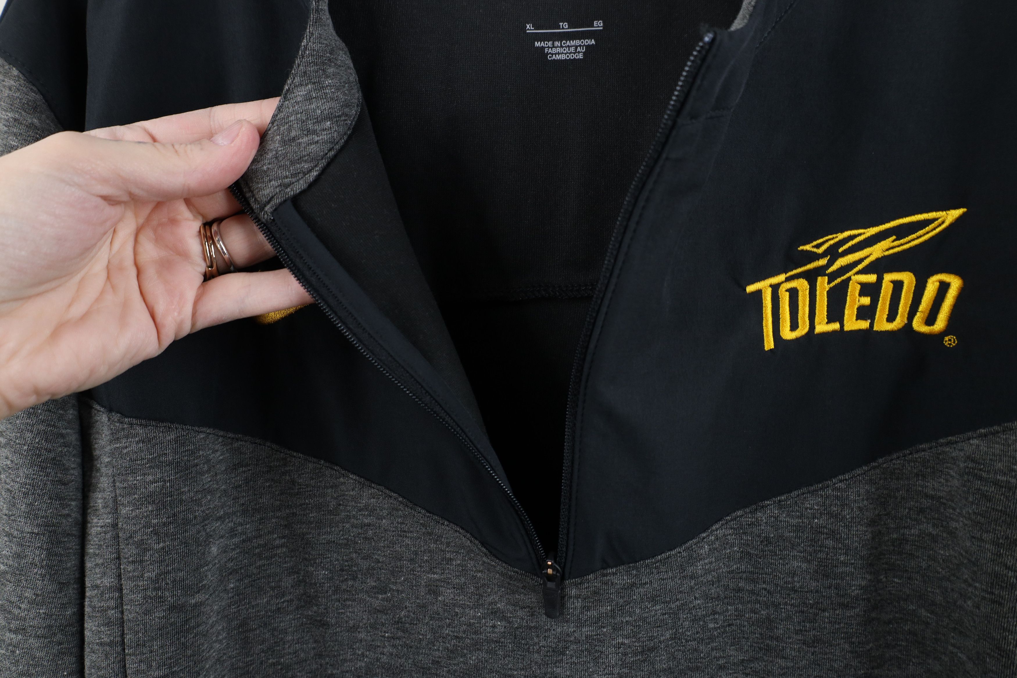 Nike Nike University of Toledo Athletics Half Zip Pullover Jacket Size US XL / EU 56 / 4 - 7 Thumbnail