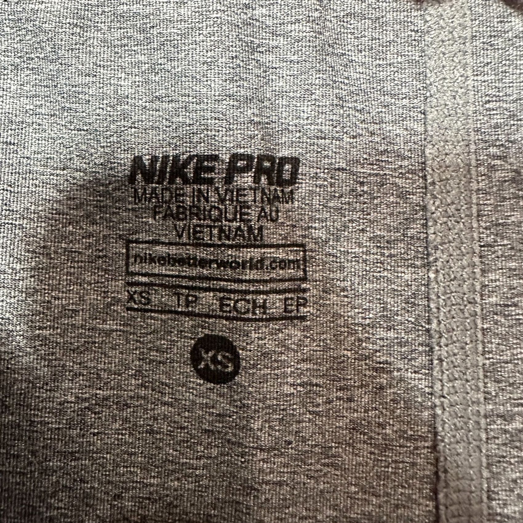 Nike Nike Pro Pants Womens XS Gray Stretch Compression Yoga Run Crop Dri Fit Size 26" / US 2 / IT 38 - 4 Thumbnail