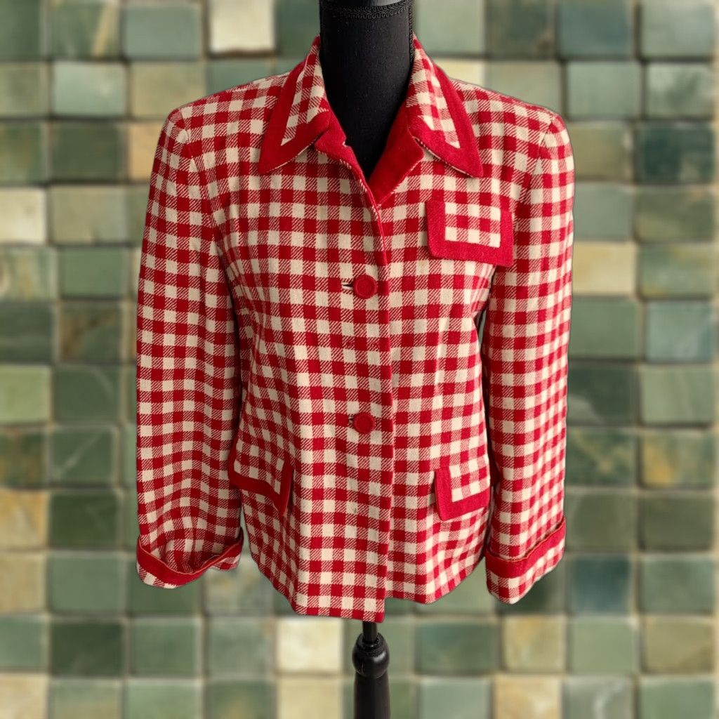 Izod VINTAGE A.J. Izod Red Checked Wool David Crystal Jacket Blazer 100% Wool Suit Jacket Bust 37" Mens Size M / US 6-8 / IT 42-44 - 1 Thumbnail