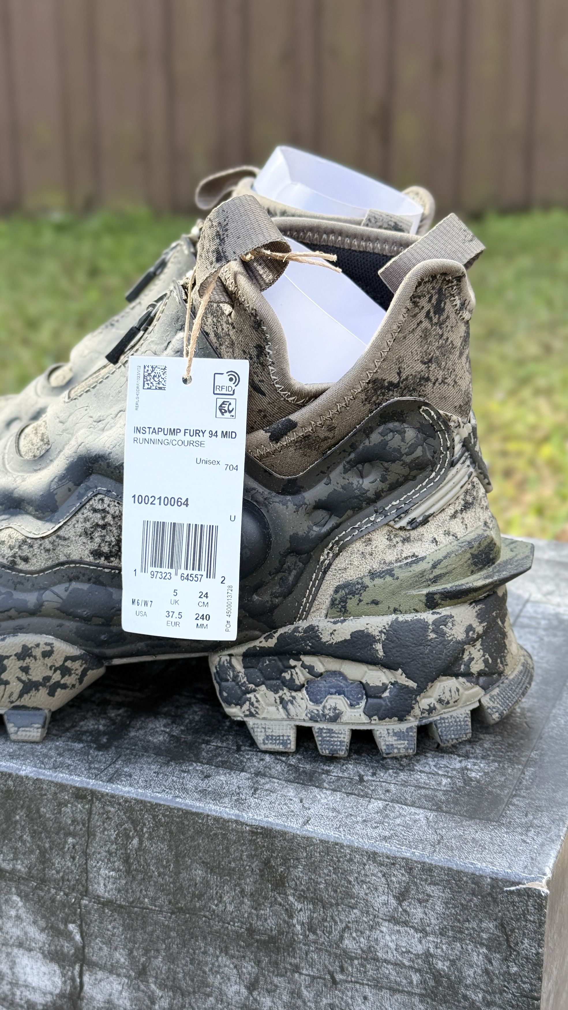 Reebok Instapump Fury 94 Size US 6 / EU 39 - 2 Thumbnail