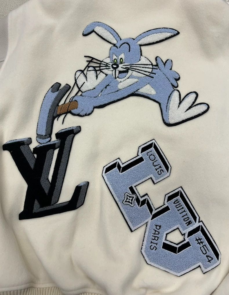 Louis Vuitton LOUIS VUITTON Bugs Bunny Baseball jacket 2504-Nextarrow Size US L / EU 52-54 / 3 - 4 Thumbnail