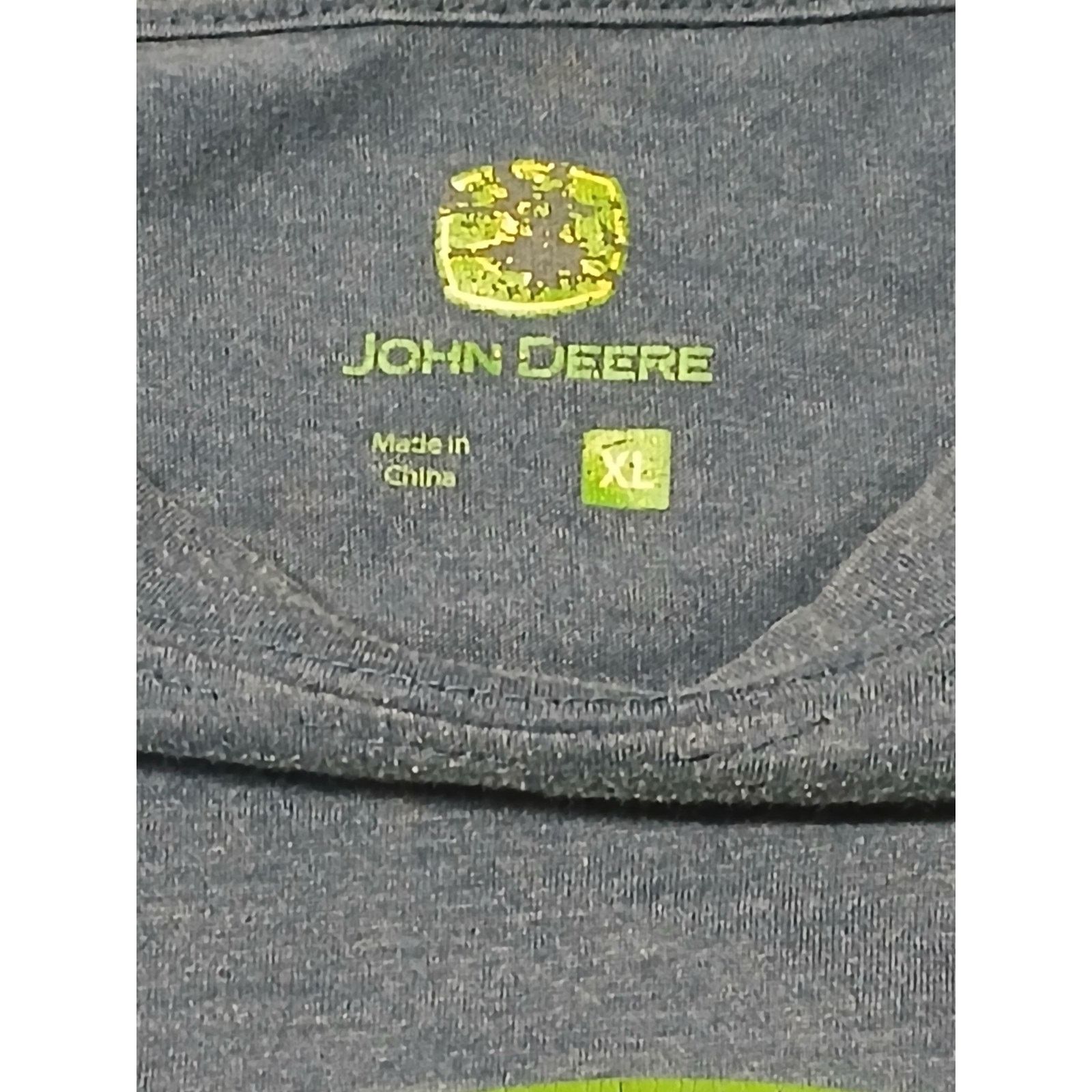 John Deere John Deere (XL) Gray Cotton Short Sleeve T-shirt Size US XL / EU 56 / 4 - 6 Thumbnail