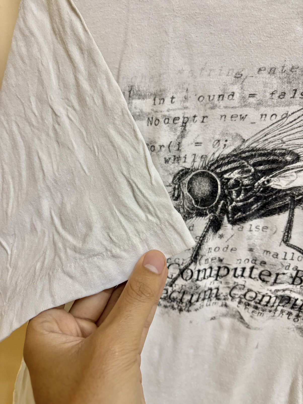 Arts & Science Vintage 90s Flys Computer Bug Art Animal IBM Windows Apple Size US L / EU 52-54 / 3 - 6 Thumbnail
