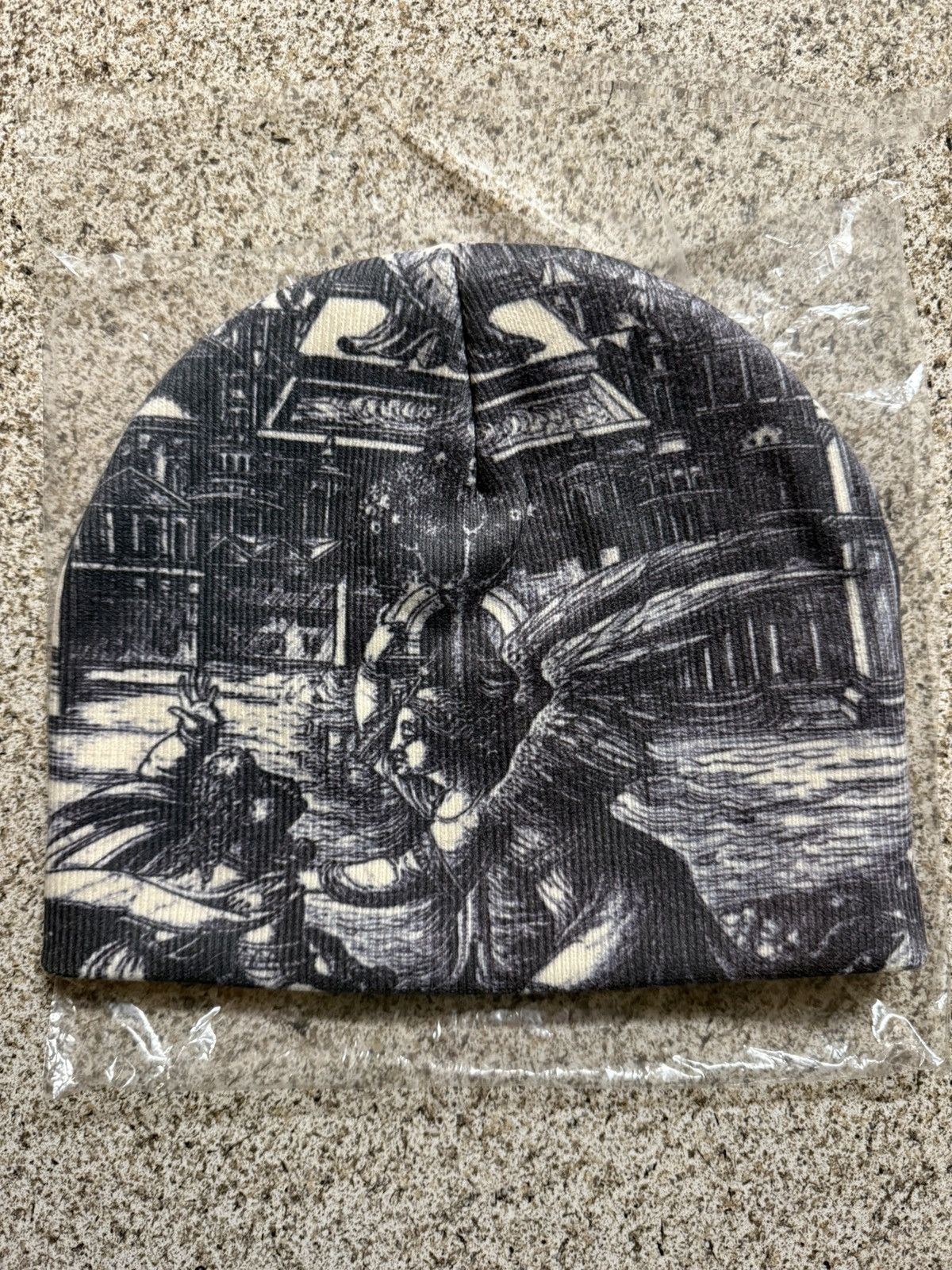 Revenge Apocalypse Beanie Size ONE SIZE - 5 Thumbnail