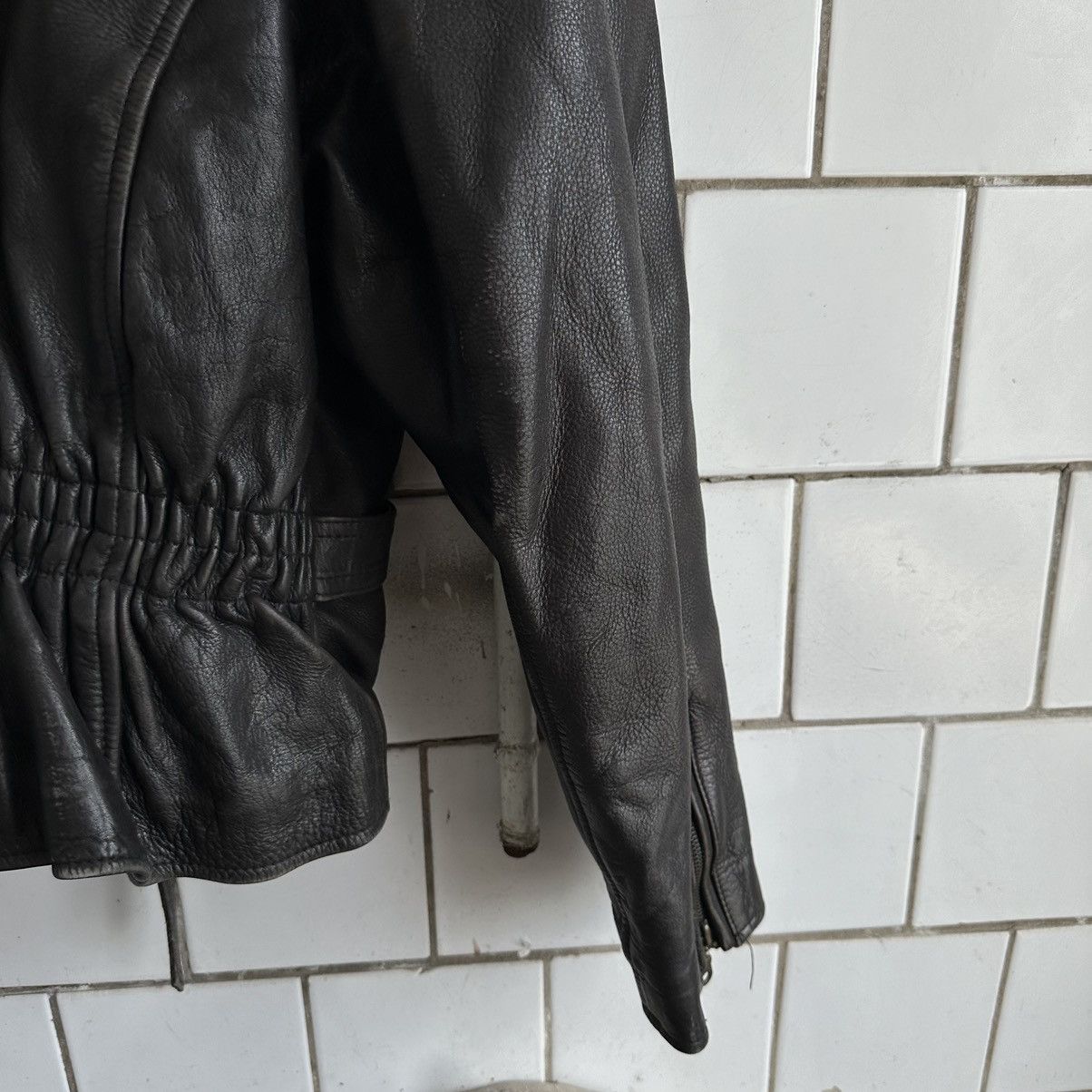 Vintage Vintage Moto Leather Jacket Style USA 90s Y2K Size US L / EU 52-54 / 3 - 11 Thumbnail