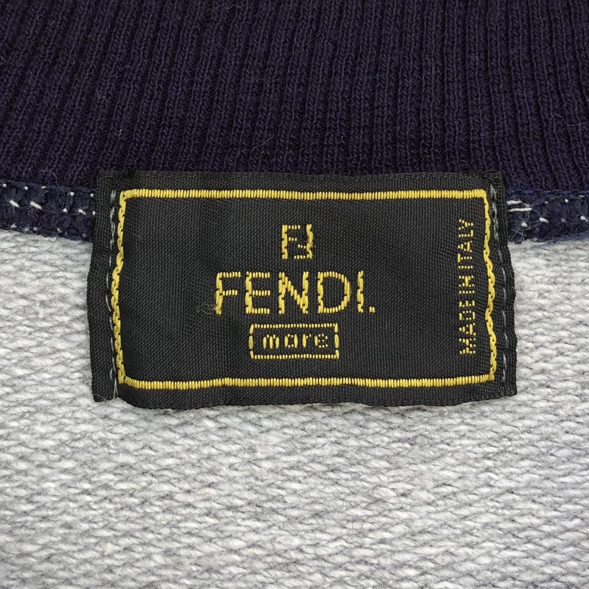 Fendi VTG FENDI Embroidery Logo Baggy Sweatshirts Made In ITALY Size US M / EU 48-50 / 2 - 11 Thumbnail