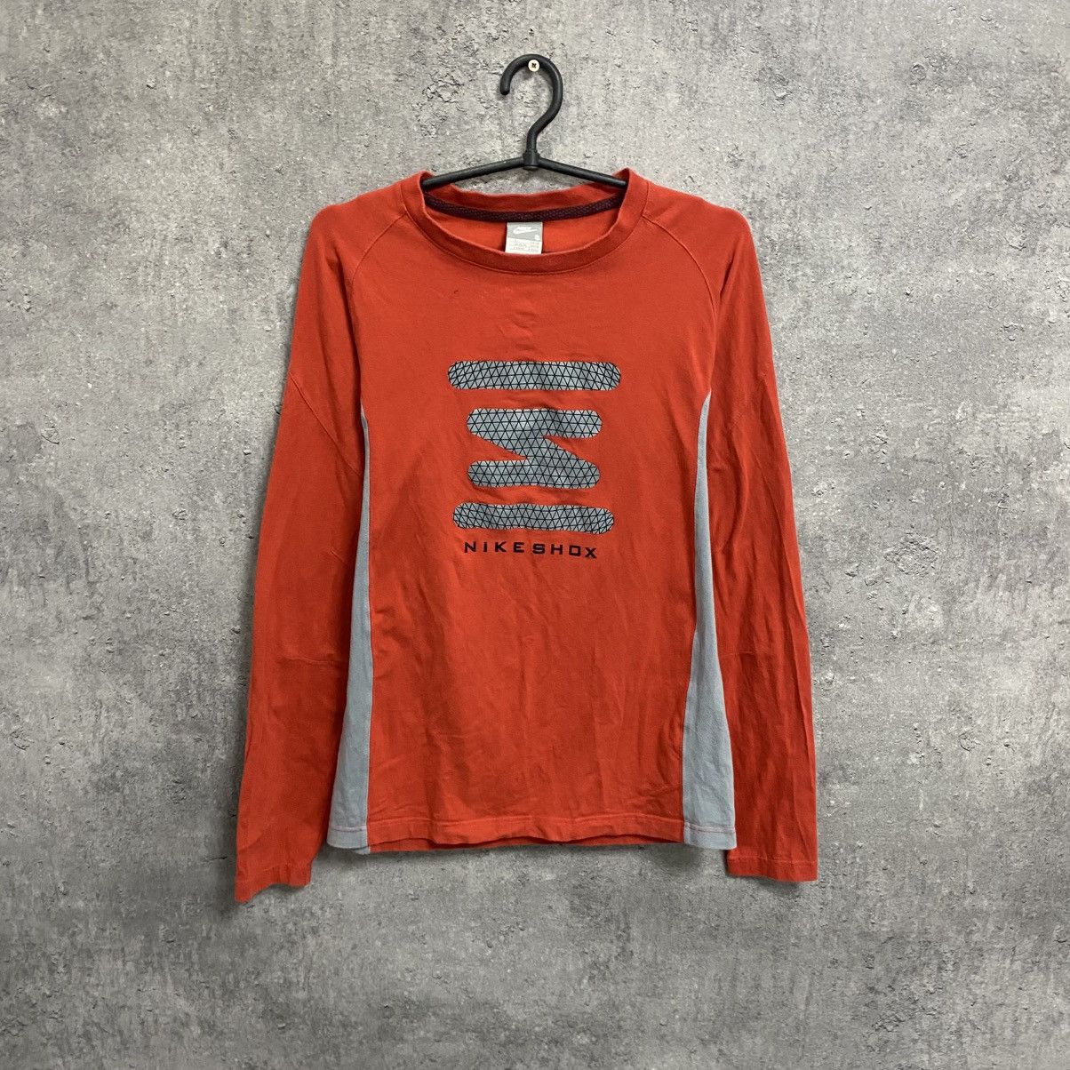 Nike Nike Shox Vintage Long Sleeve Tee Big Logo Drill Size US S / EU 44-46 / 1 - 1 Thumbnail
