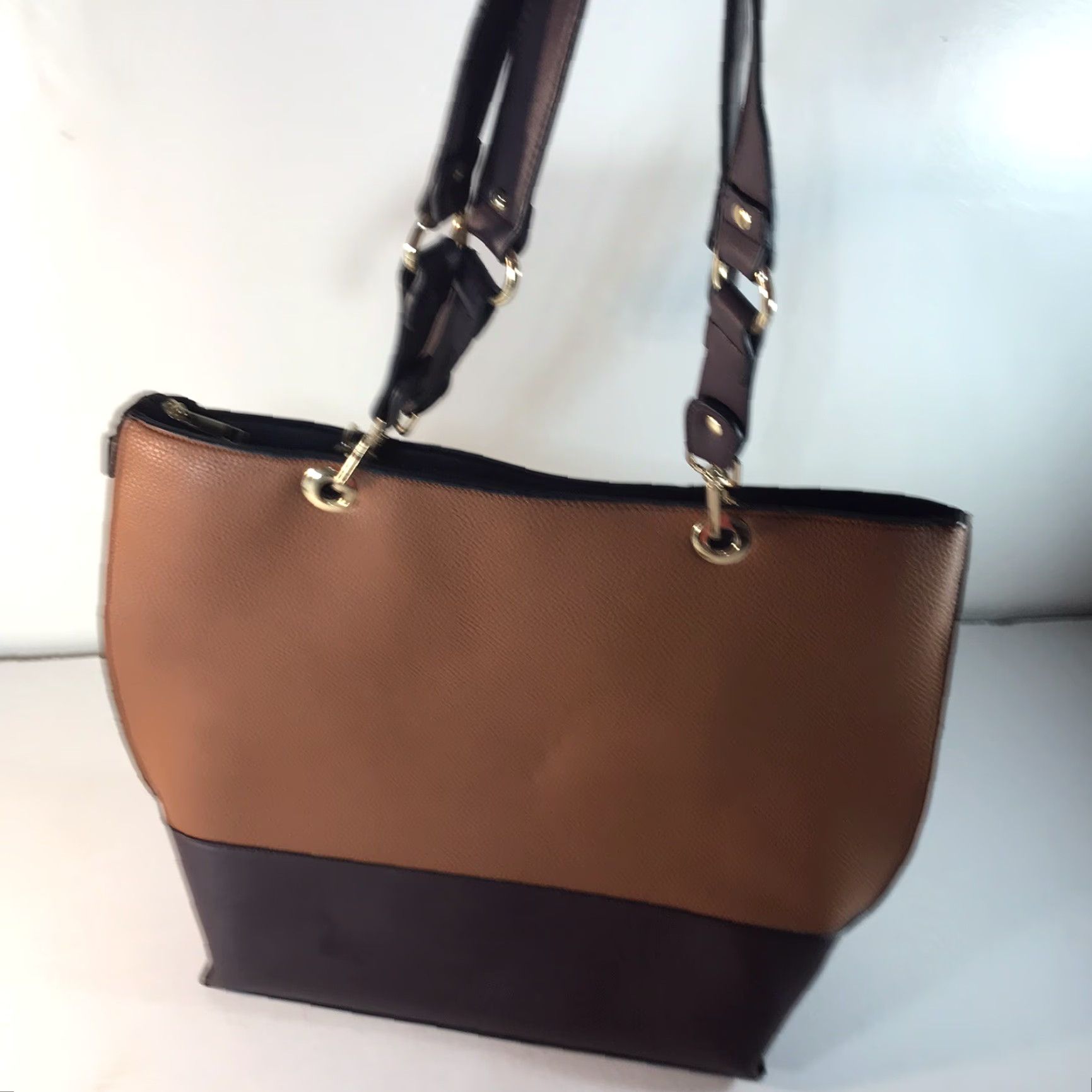 Vintage VINTAGE Mia K Farrow Leather Shoulder Bag Women Extra Large Pebbled Tote with Matching Wallet Dark Plum Size ONE SIZE - 4 Thumbnail