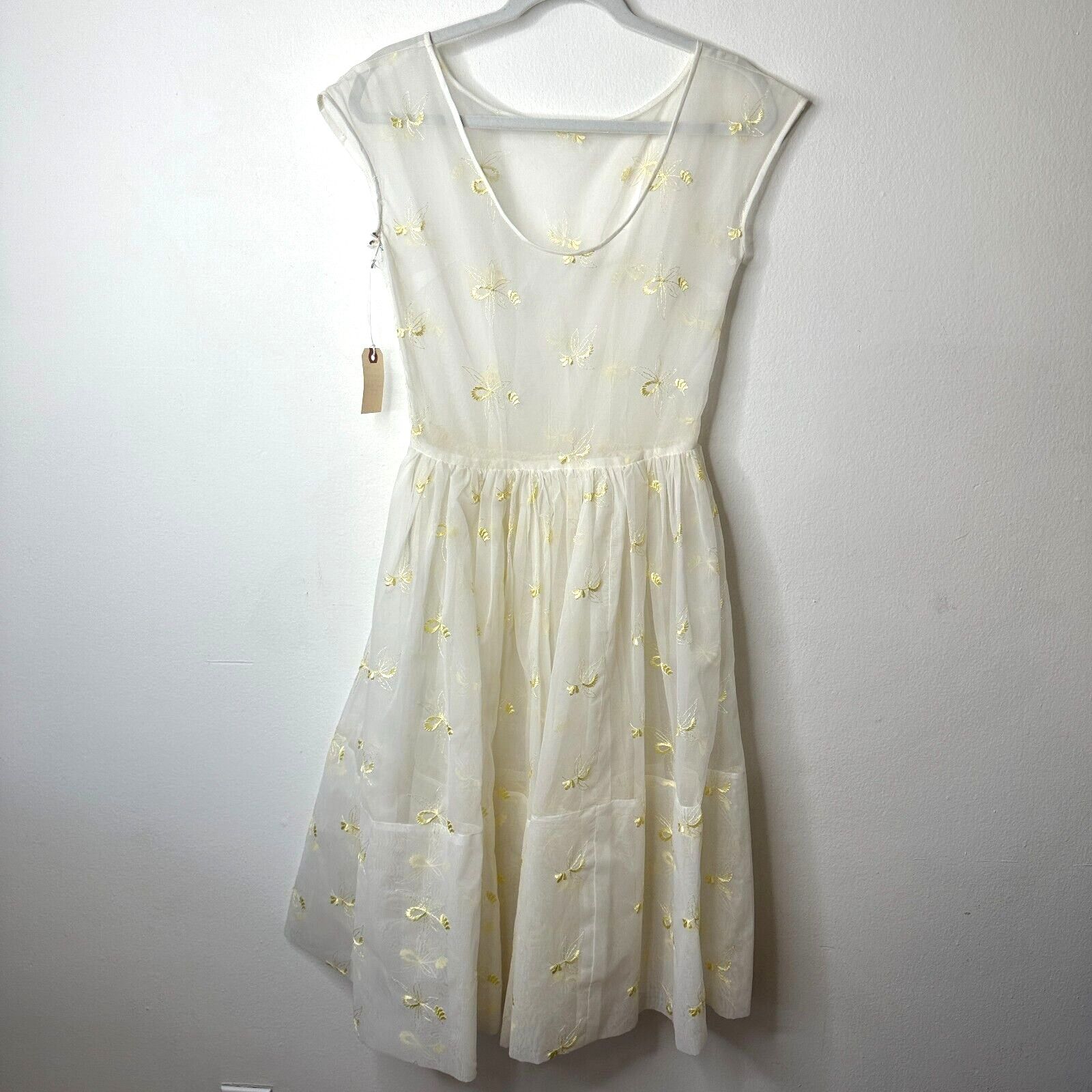 Vintage VINTAGE 50s Pale Yellow Floral Embroidered Sleeveless Dress Size S / US 4 / IT 40 - 8 Thumbnail