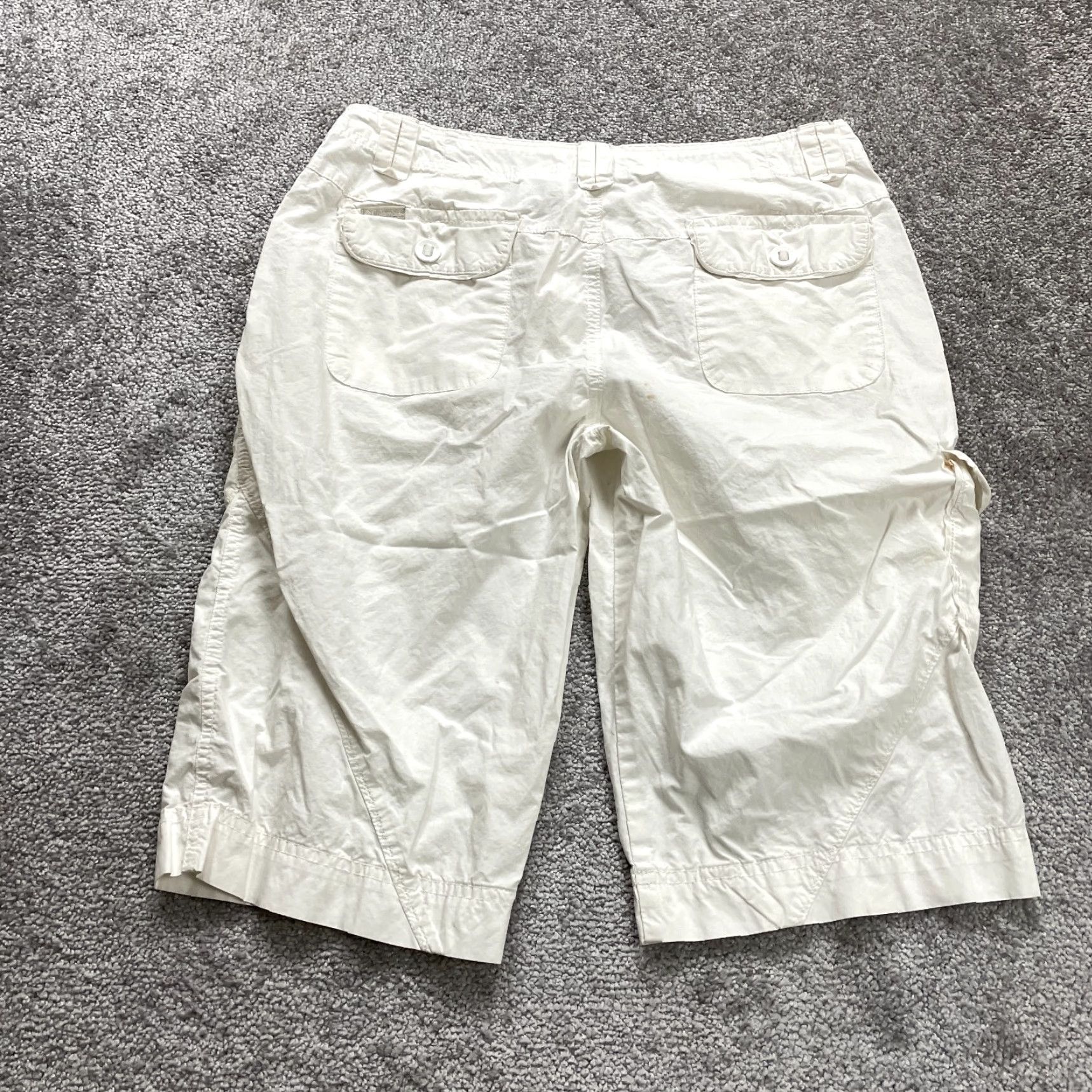 Vintage Columbia Bermuda Shorts Womens 8 White Cotton Mid Rise Casual Outdoor Hike 33x13 Womens Mens? Size 30" / US 8 / IT 44 - 2 Thumbnail