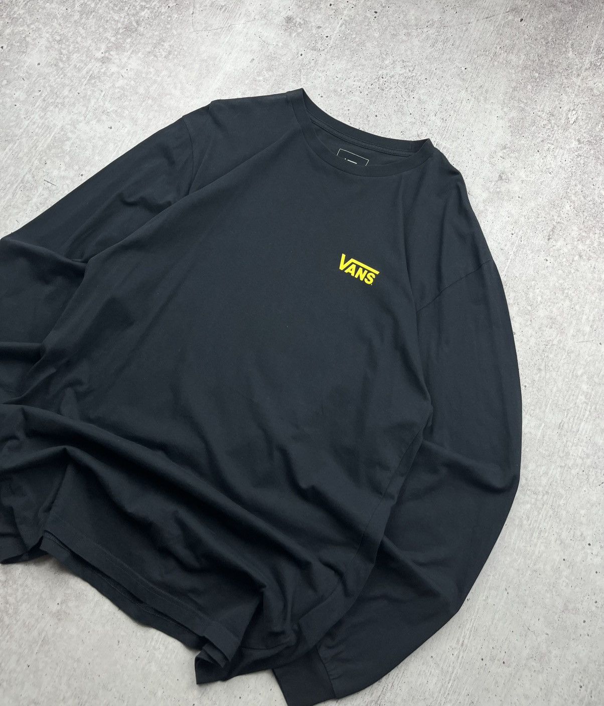 Vans Rare Vans x Thrasher Long Sleeve John Cardiel Size US L / EU 52-54 / 3 - 2 Thumbnail