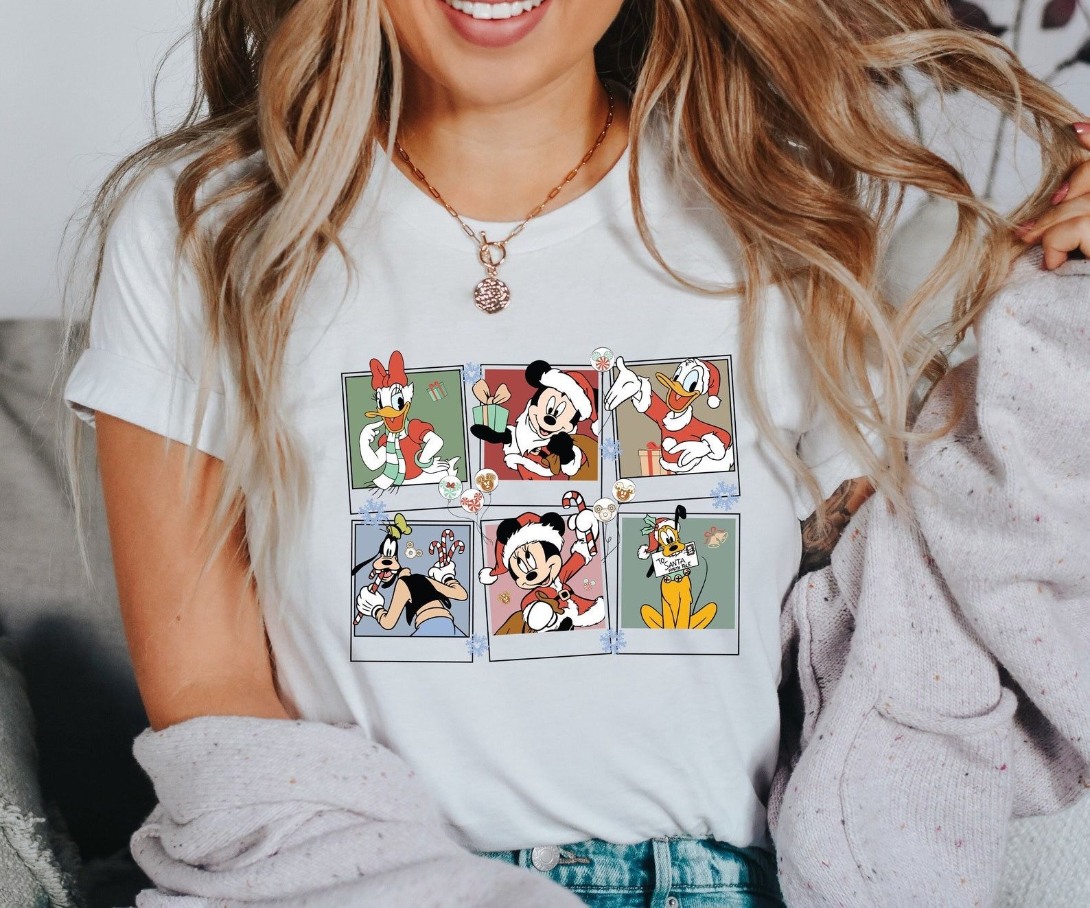 Designer × The Unbranded Brand Christmas Polaroid Shirt, Christmas Shirt Size XL / US 12-14 / IT 48-50 - 1 Thumbnail