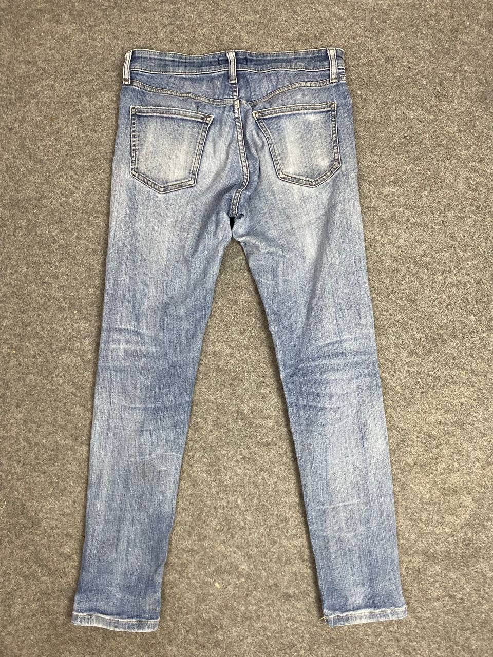 Japanese Brand uniqlo ultra stretch disttressed denim nice design Size US 32 / EU 48 - 1 Thumbnail