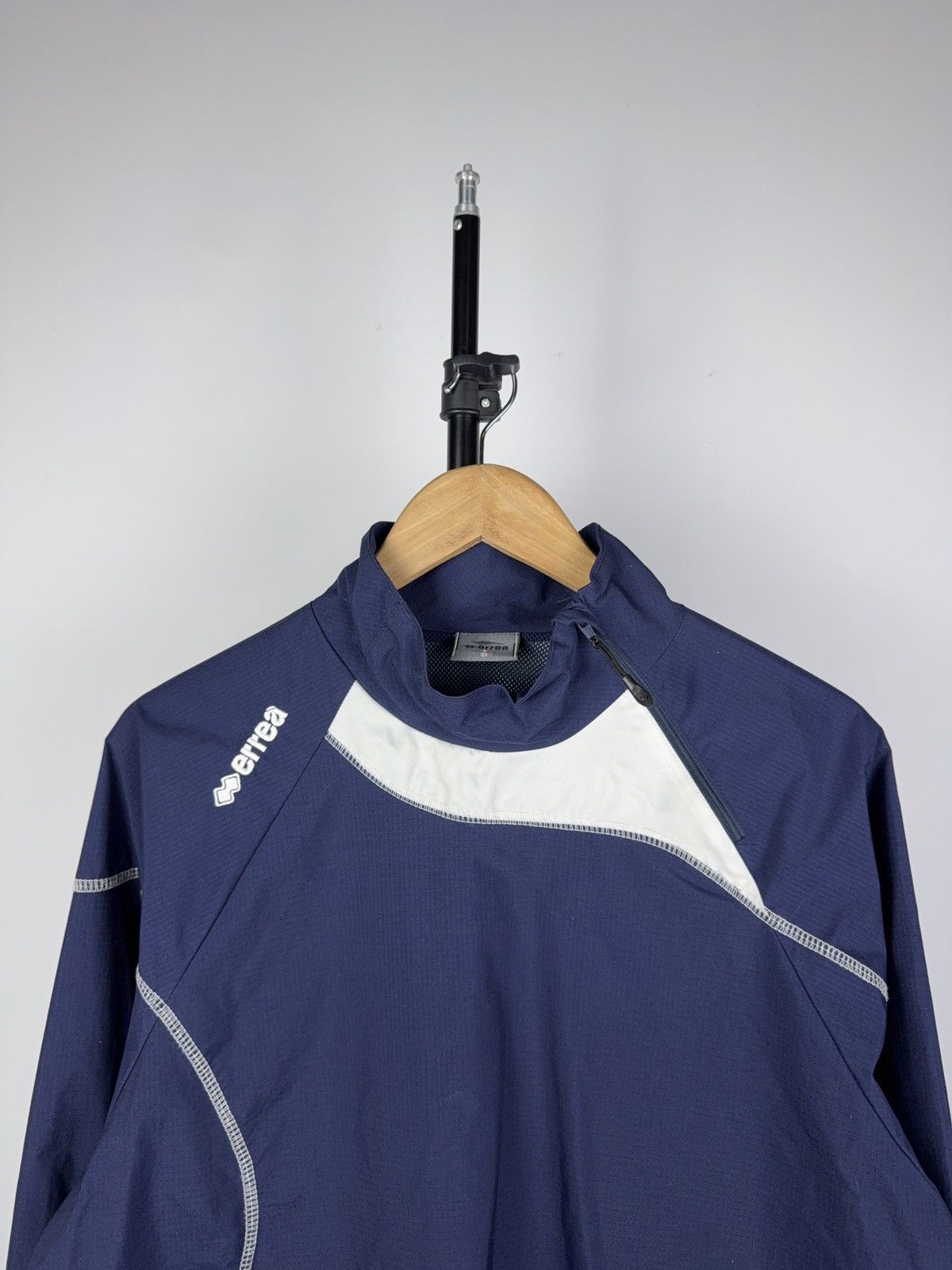 Vintage Vintage 00s Errea Outdoor football jacket Y2K rare Size US S / EU 44-46 / 1 - 2 Thumbnail