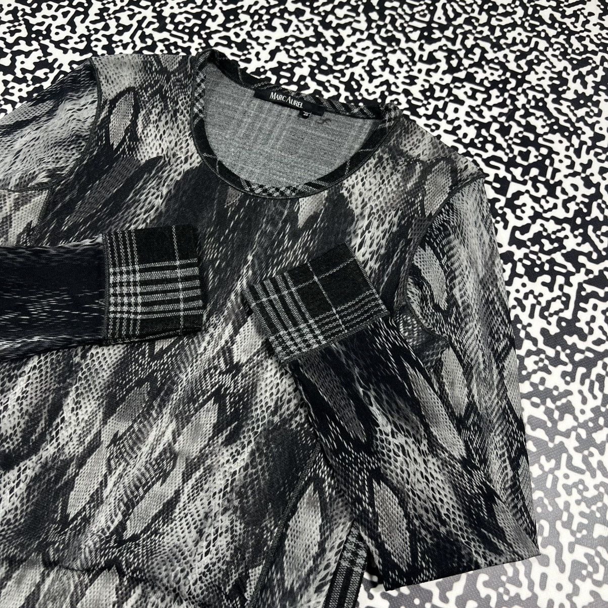 Japanese Brand Vintage Y2K Marc Aurel Snake Retro Mesh Longsleeve Size XL / US 12-14 / IT 48-50 - 12 Thumbnail