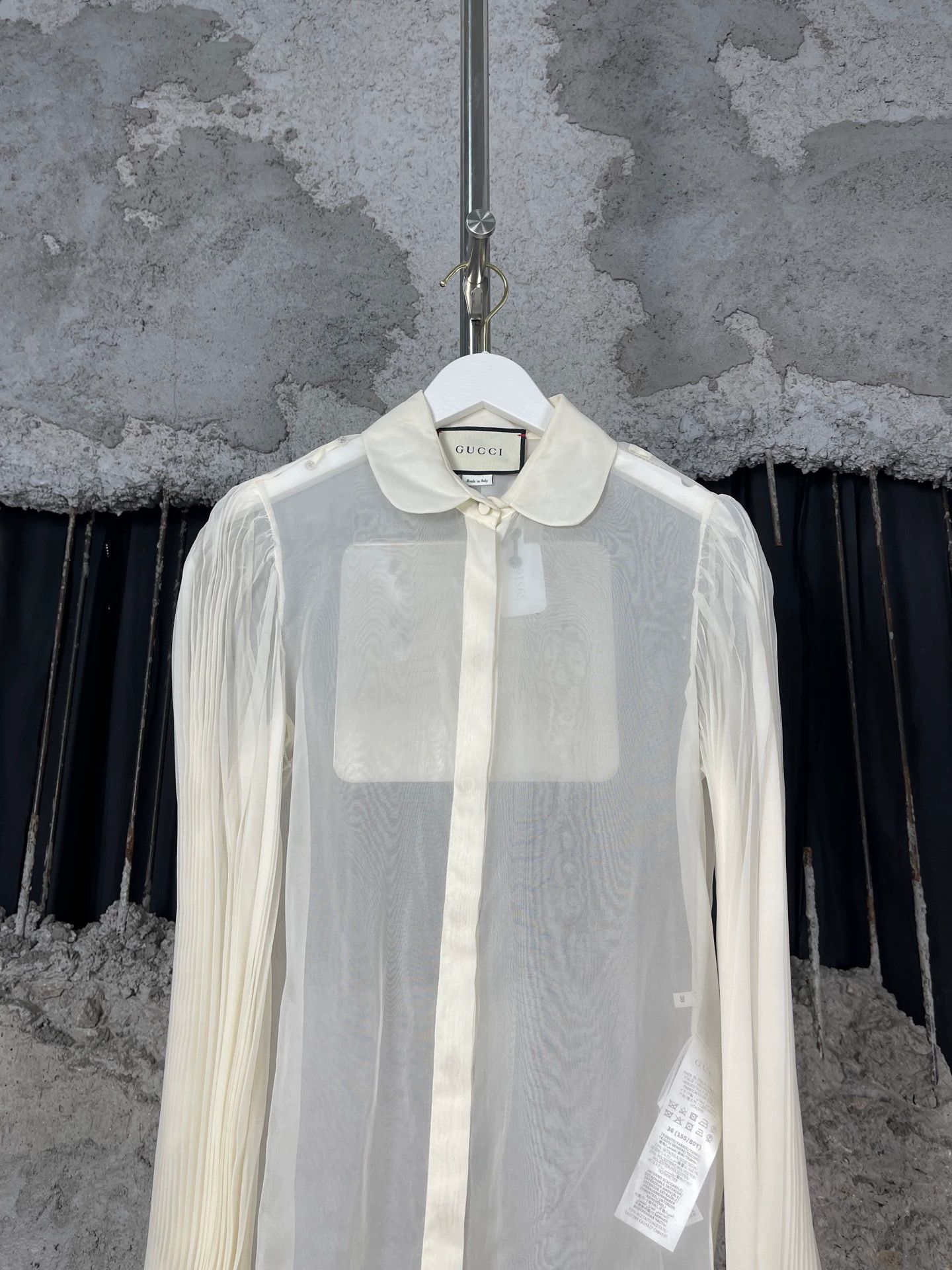Gucci Gucci Sheer Mesh Shirt 38 New Size XS / US 0-2 / IT 36-38 - 2 Thumbnail
