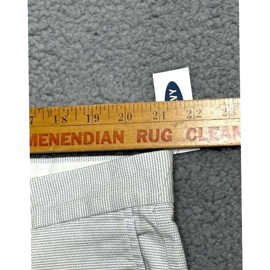 Old Navy Old Navy Shorts Mens 42 White Dotted Ultimate Slim Built-In Flex Khaki Chino NEW Shirt Mens Slim Shorts White Dotted Khaki Old Navy Casual Mens 42 Size US 42 / EU 58 - 6 Thumbnail