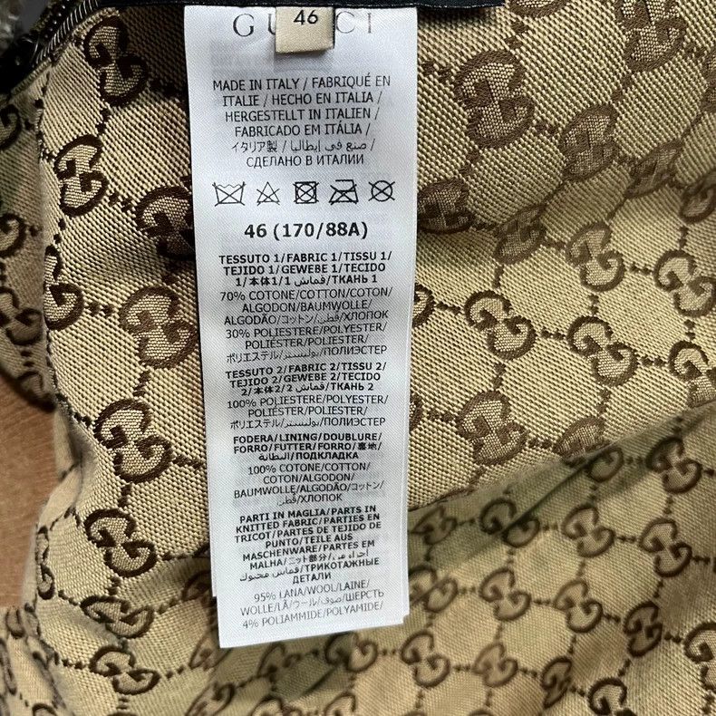 Gucci Gucci The latest beige logo full print double-sided long-sl Size US S / EU 44-46 / 1 - 5 Thumbnail