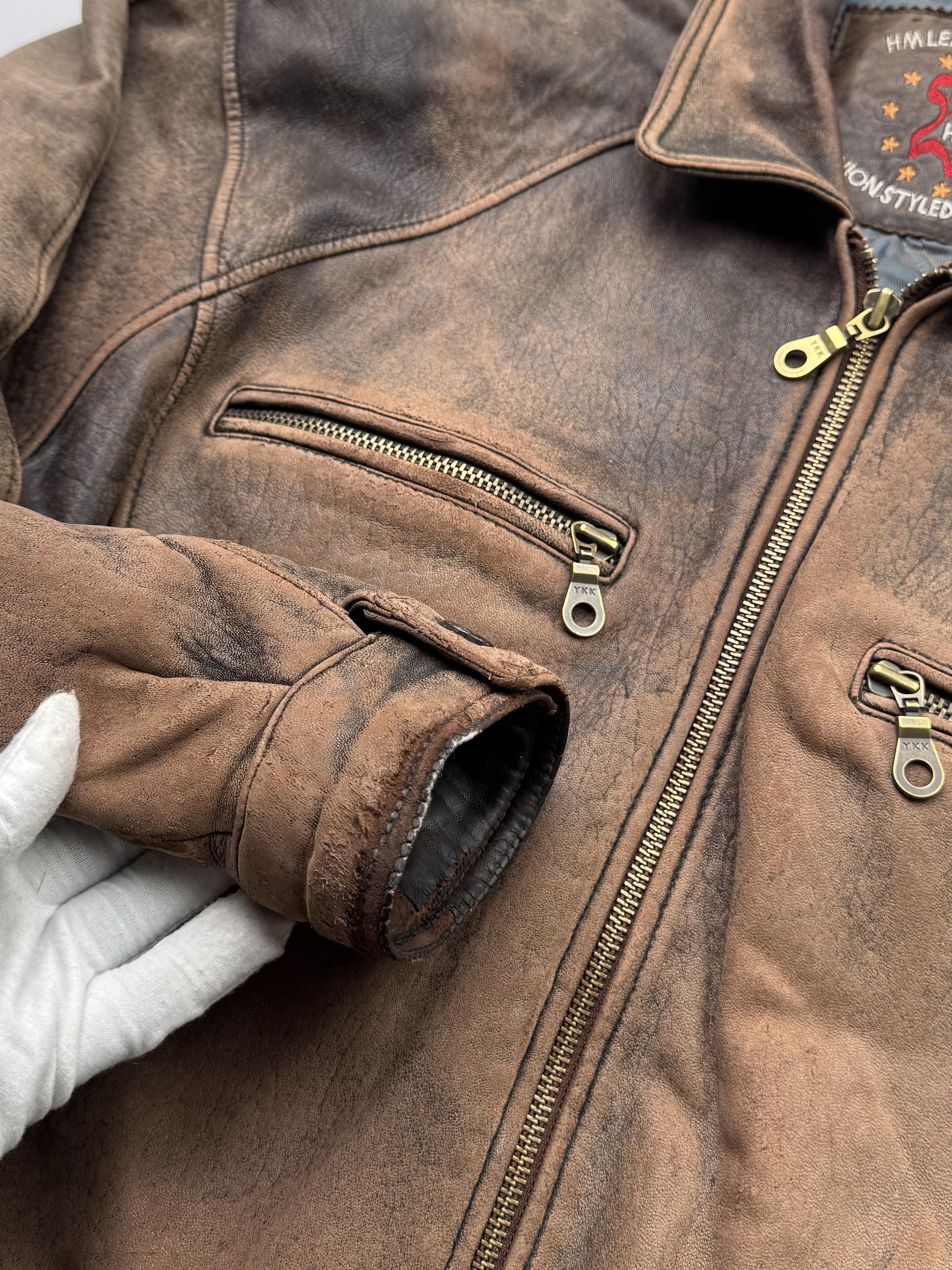 Vintage Vintage Thrashed Faded Leather Bomber Jacket B566(V10)E2 Size US XL / EU 56 / 4 - 5 Thumbnail
