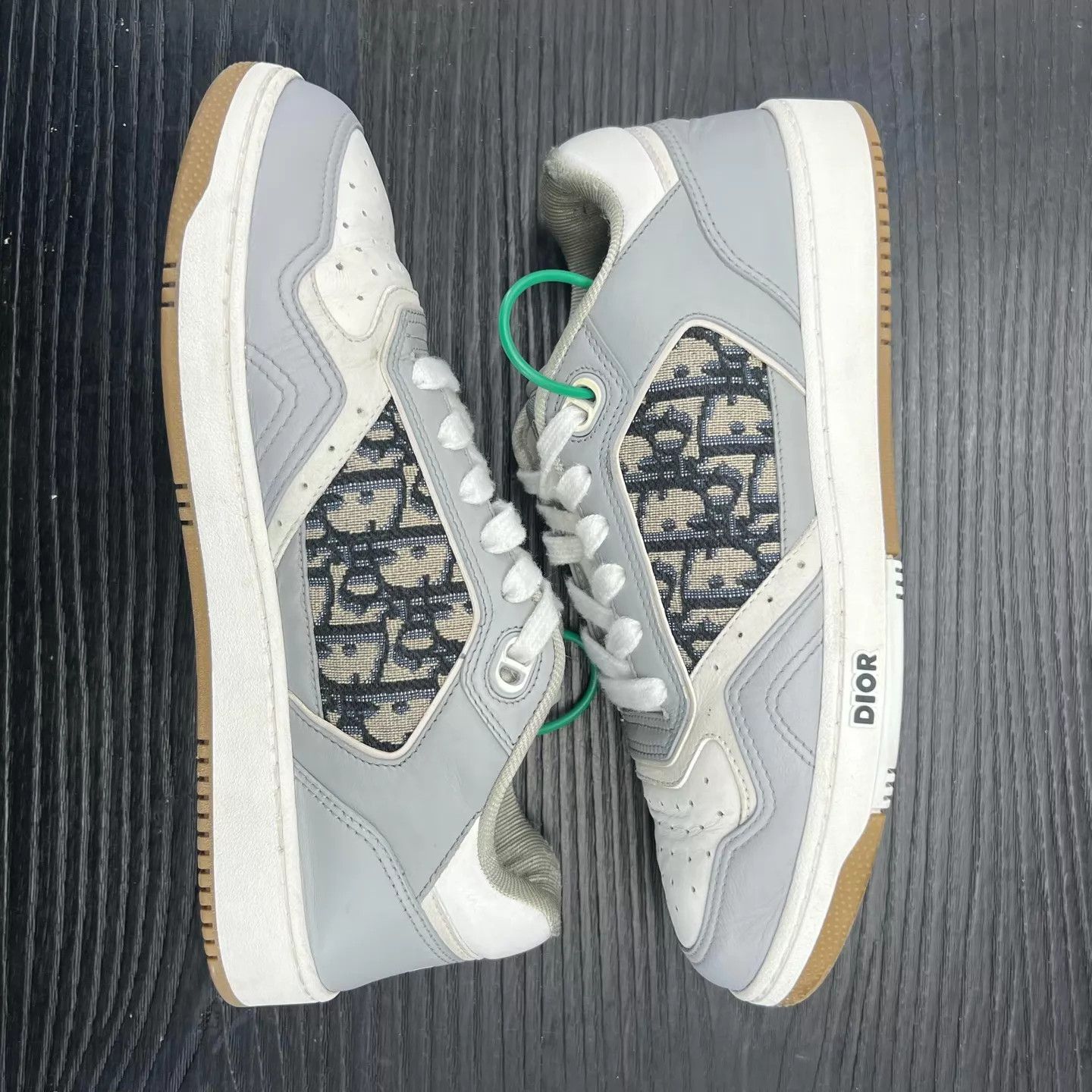 Dior Dior B27 White/Gray Size 40 New Size US 7 / EU 40 - 2 Thumbnail