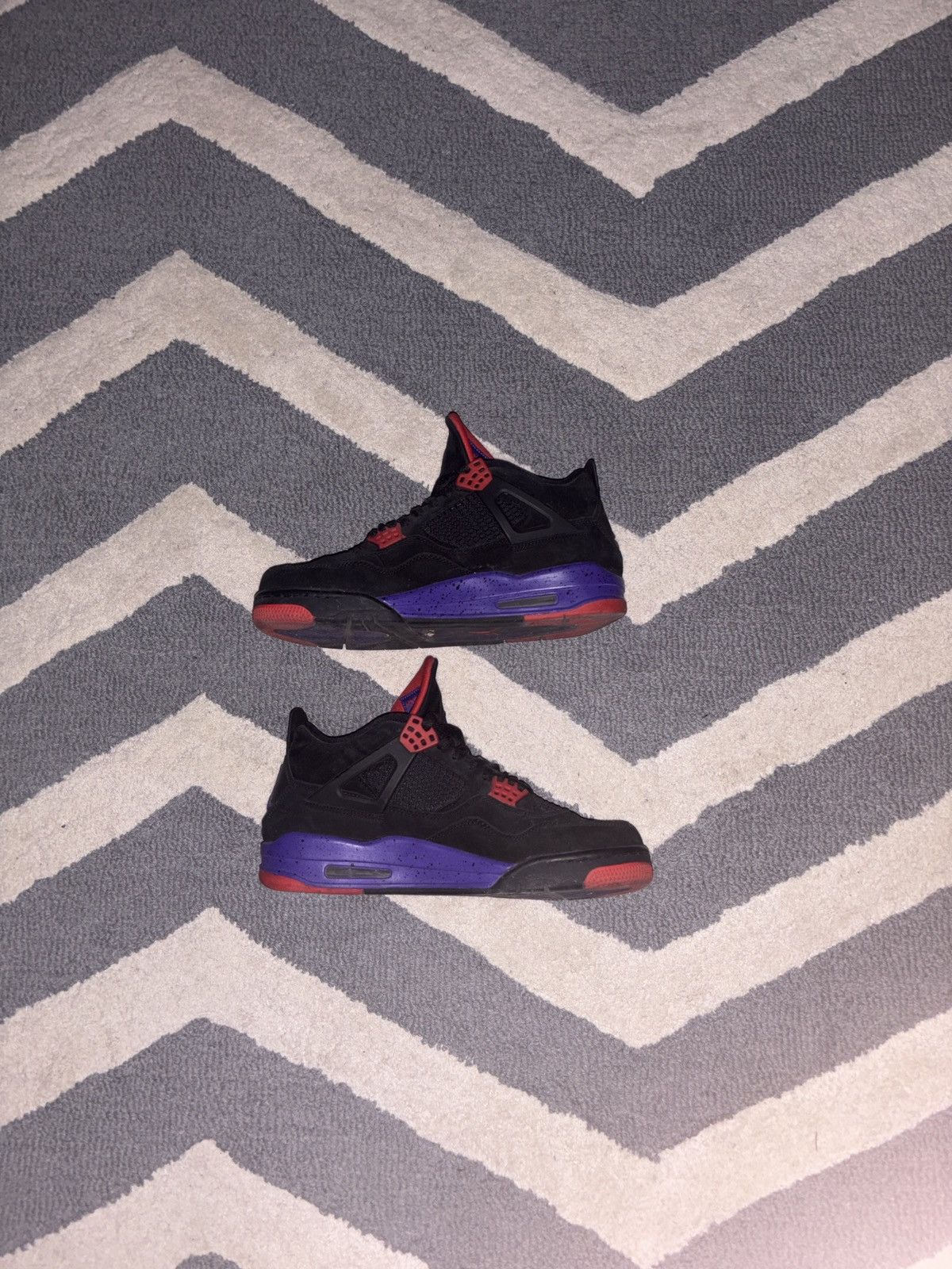 Jordan Brand Jordan 4 Retro Raptors Size US 11 / EU 44 - 2 Thumbnail