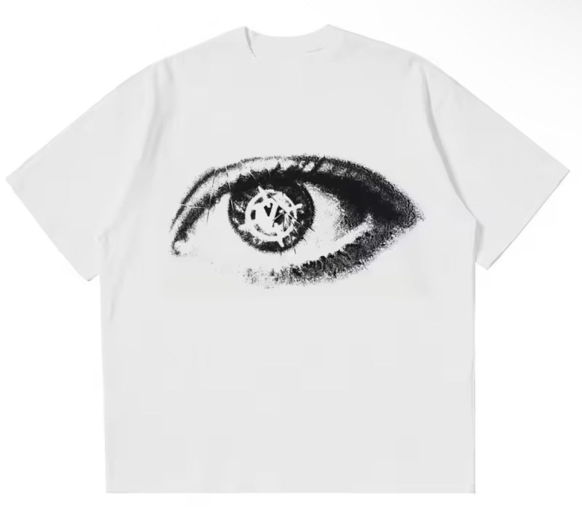 Japanese Brand Gothic 90s Streetwear Eye Iris T-Shirt Punk Graphic Tees Size US XL / EU 56 / 4 - 1 Thumbnail