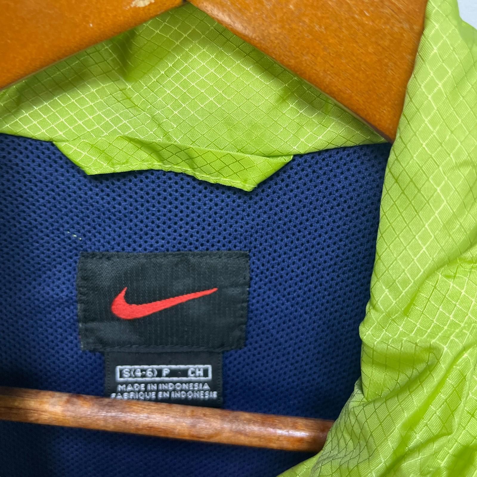 Nike Vintage 90s Nike Windbreaker Jacket Womens Small Size S / US 4 / IT 40 - 6 Thumbnail